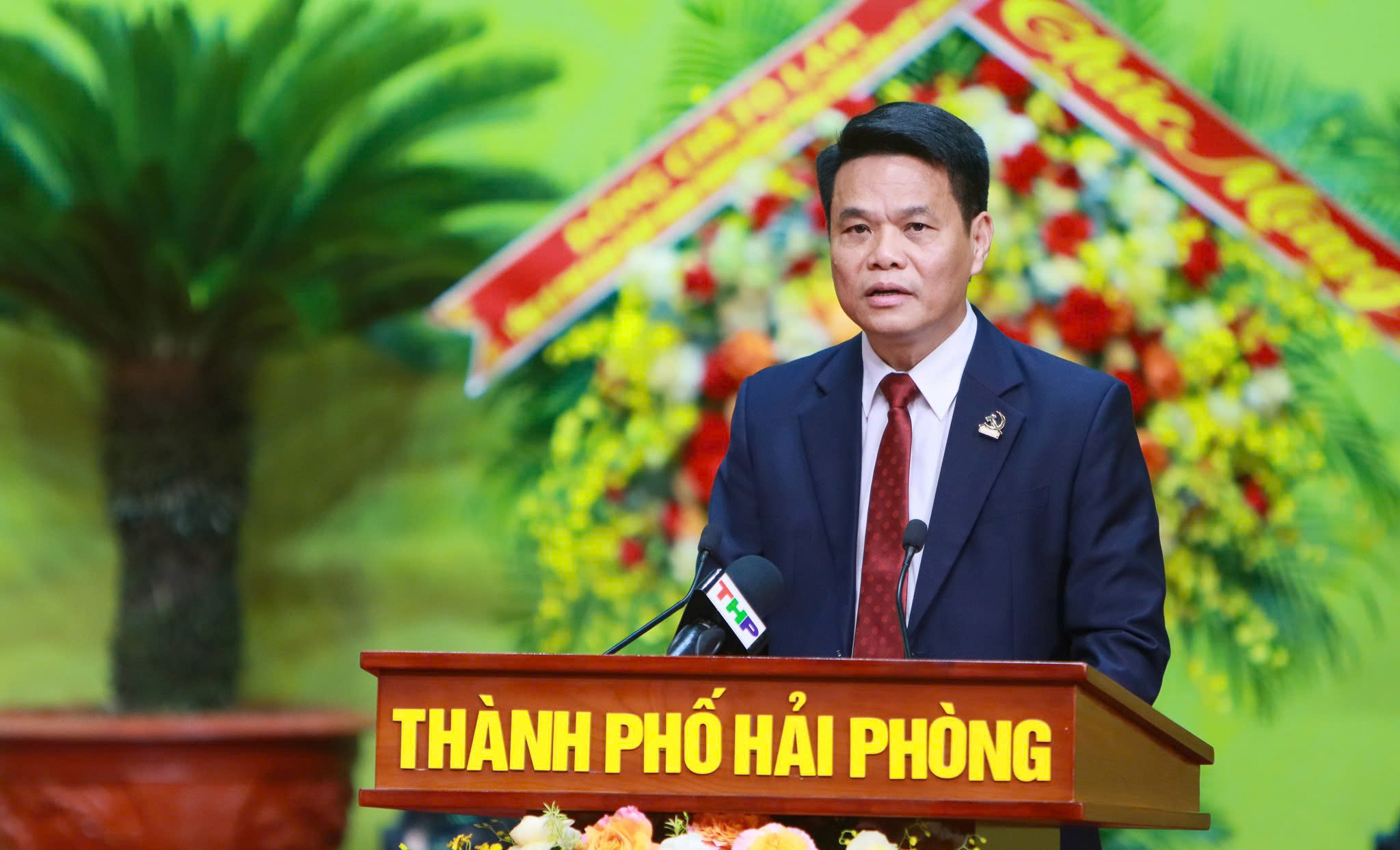 Thủ tướng: Hải Phòng cần đổi mới tư duy, nghĩ sâu làm lớn- Ảnh 3.