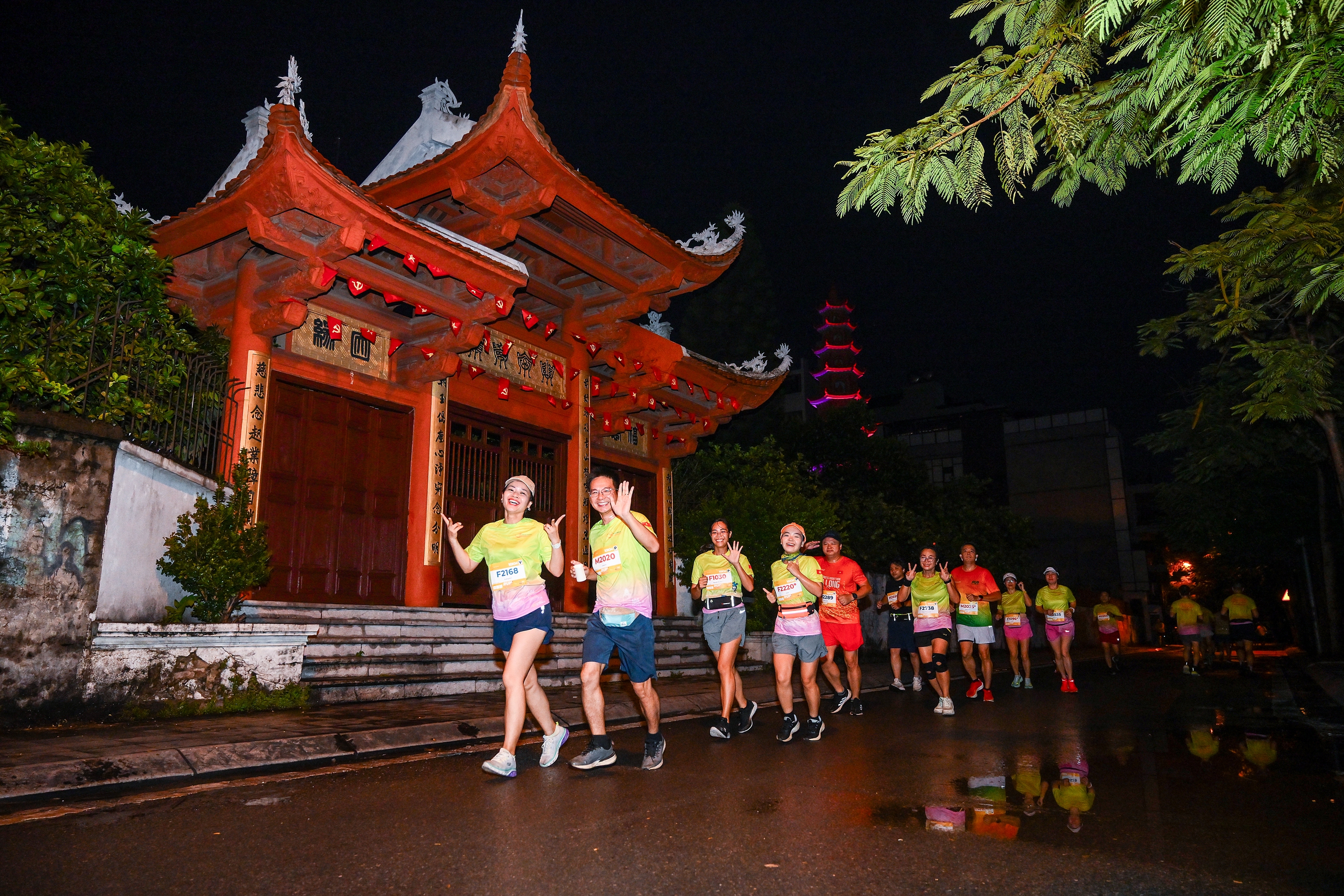 Gần 2.000 vận động viên tranh tài tại giải chạy “Run for Love”- Ảnh 5.