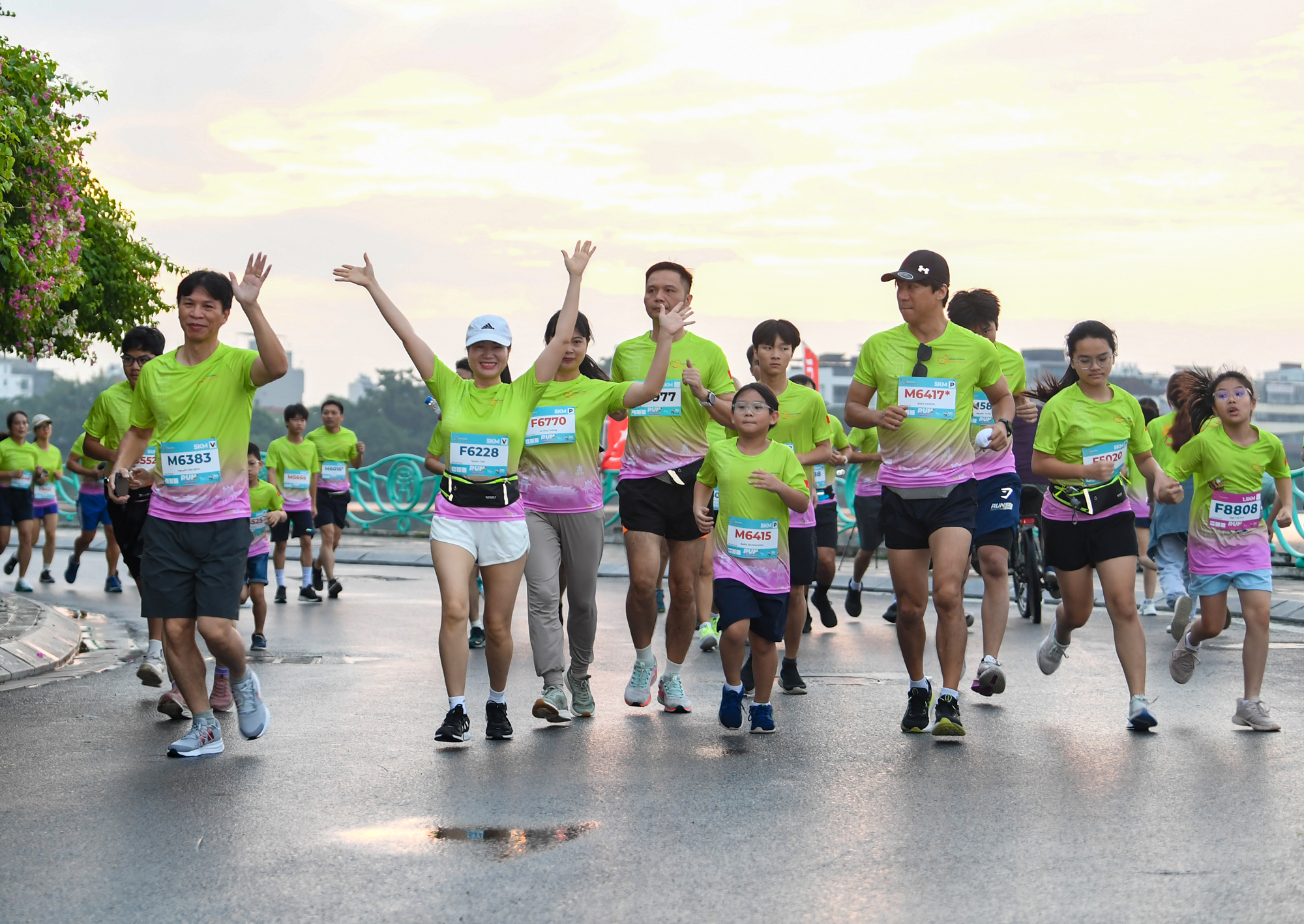 Gần 2.000 vận động viên tranh tài tại giải chạy “Run for Love”- Ảnh 8.