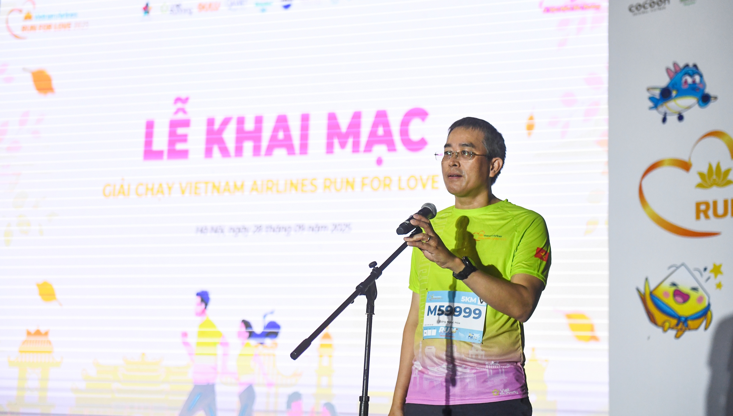 Gần 2.000 vận động viên tranh tài tại giải chạy “Run for Love”- Ảnh 2.
