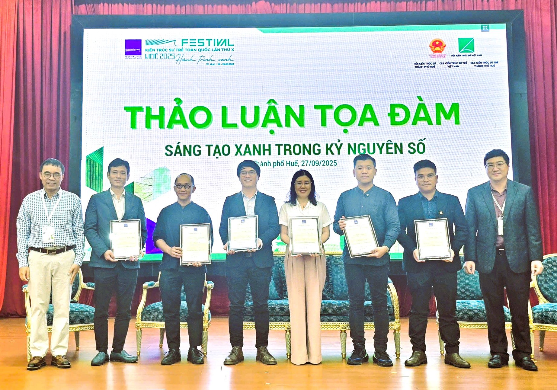 Kiến trúc sư trẻ "sáng tạo xanh trong kỷ nguyên số” như thế nào?- Ảnh 9. Kiến trúc sư trẻ "sáng tạo xanh trong kỷ nguyên số” như thế nào?- Ảnh 9.