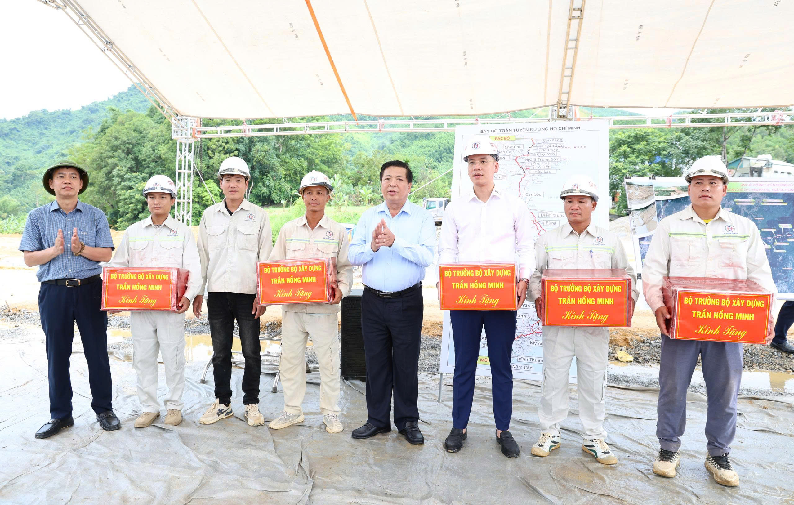 Bộ trưởng Trần Hồng Minh: Quyết tâm về đích đoạn Chợ Chu - Ngã ba Trung Sơn trước 31/12- Ảnh 4.