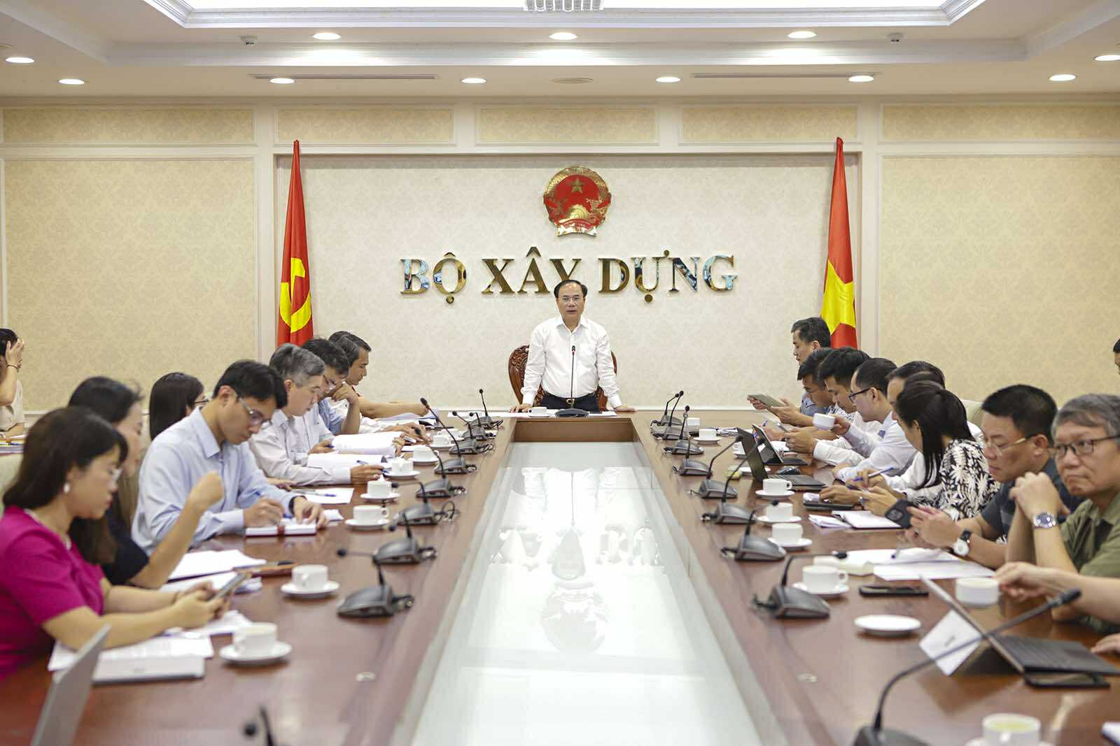 Bộ Xây dựng: Đẩy nhanh tiến độ Đề án Trung tâm giao dịch BĐS do Nhà nước thành lập- Ảnh 2. Bộ Xây dựng: Đẩy nhanh tiến độ Đề án Trung tâm giao dịch BĐS do Nhà nước thành lập- Ảnh 2.