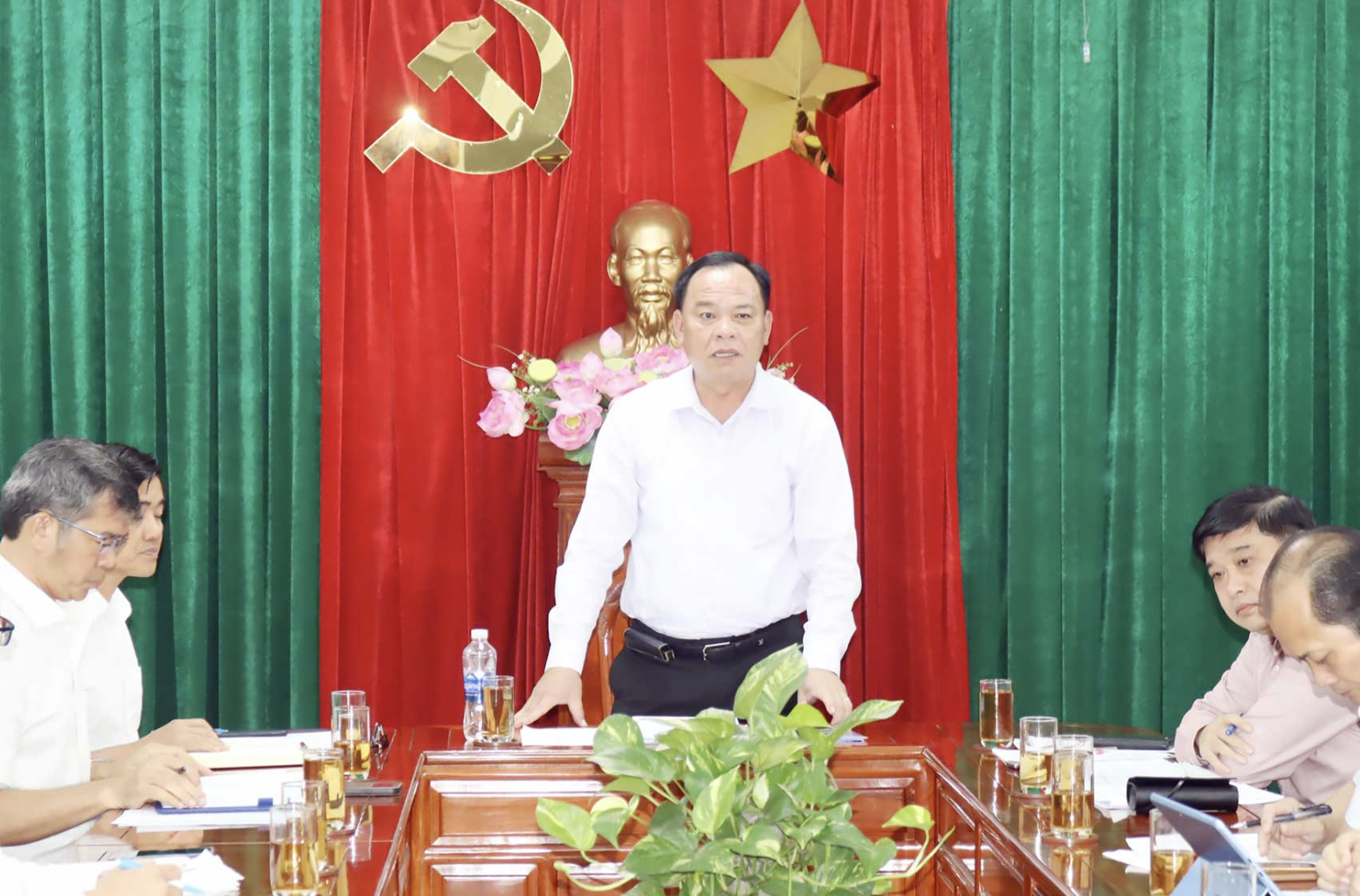 Đồng Nai chốt tháng 9 phải giao mặt bằng sạch khu công nghiệp Biên Hòa 1- Ảnh 2. Đồng Nai chốt tháng 9 phải giao mặt bằng sạch khu công nghiệp Biên Hòa 1- Ảnh 2.