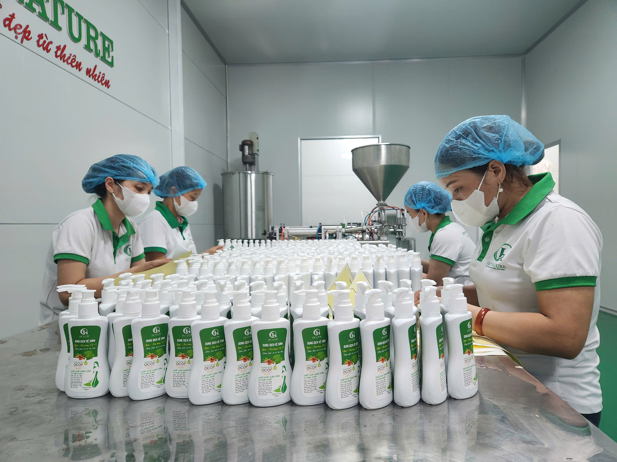 Xây dựng nông thôn mới tại Nghệ An: Đưa sản phẩm OCOP vươn xa- Ảnh 3. Xây dựng nông thôn mới tại Nghệ An: Đưa sản phẩm OCOP vươn xa- Ảnh 3.