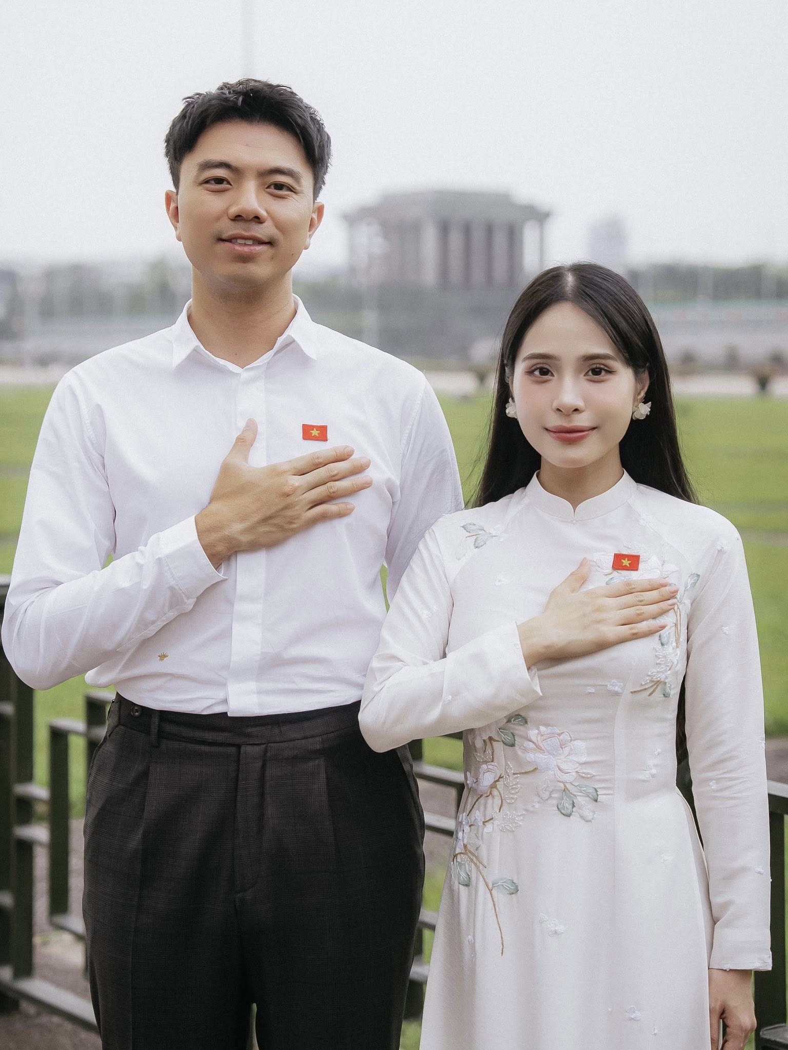 Ca sĩ Tùng Dương và nhóm bạn ủng hộ 1 tỷ đồng cho 5 tỉnh bị thiệt hại bởi bão Bualoi- Ảnh 2.