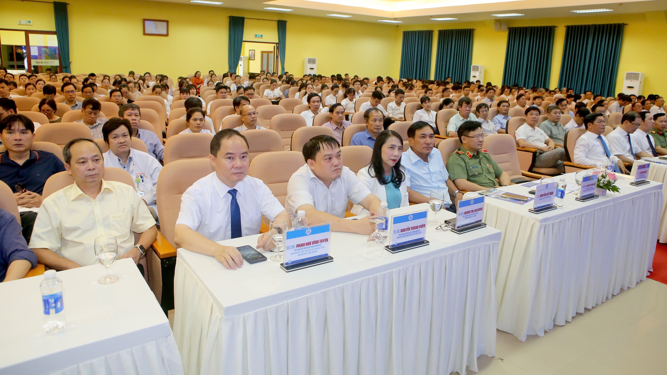 Vận hành hệ thống bệnh án điện tử ở bệnh viện lớn nhất Huế- Ảnh 2.