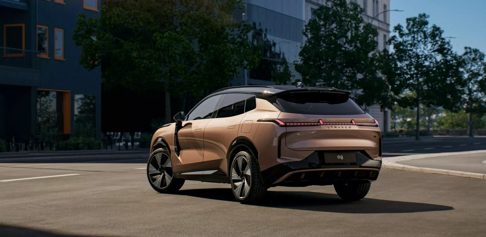 Thị trường Việt sắp có thêm xe PHEV gầm cao- Ảnh 2.