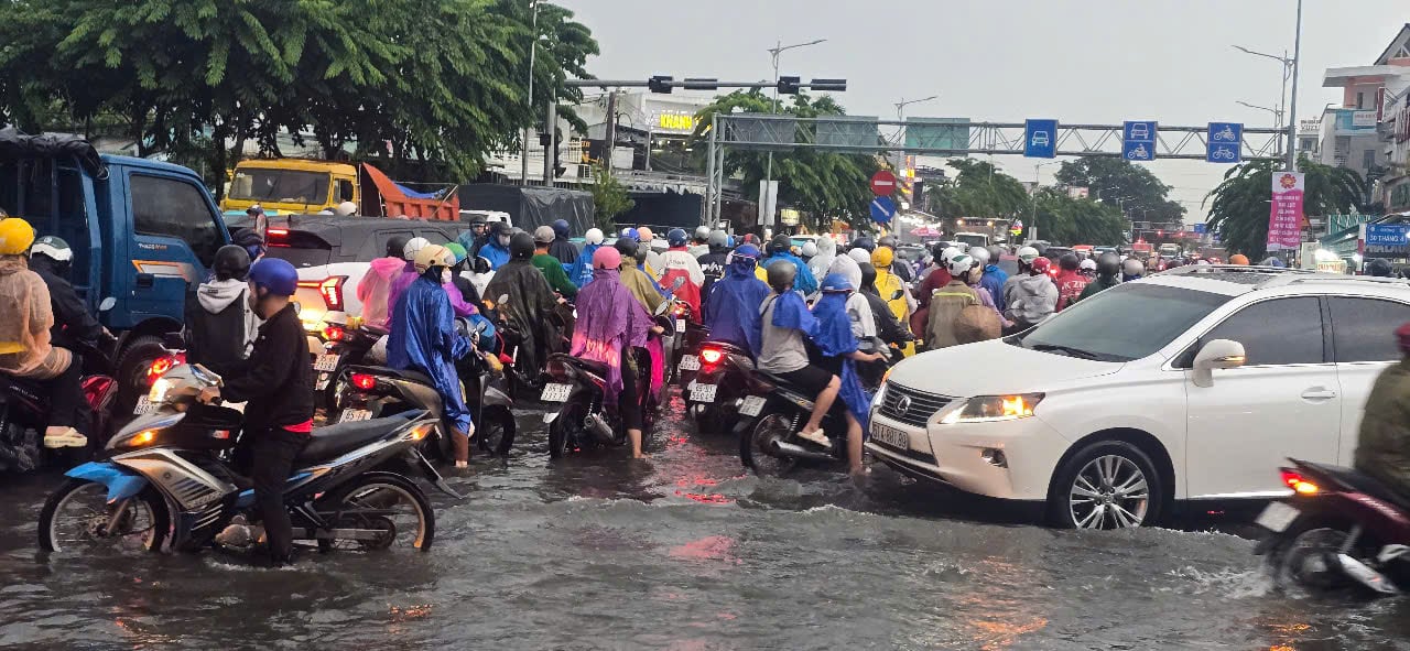 Cần Thơ vẫn loay hoay giải pháp chống kẹt xe- Ảnh 2.