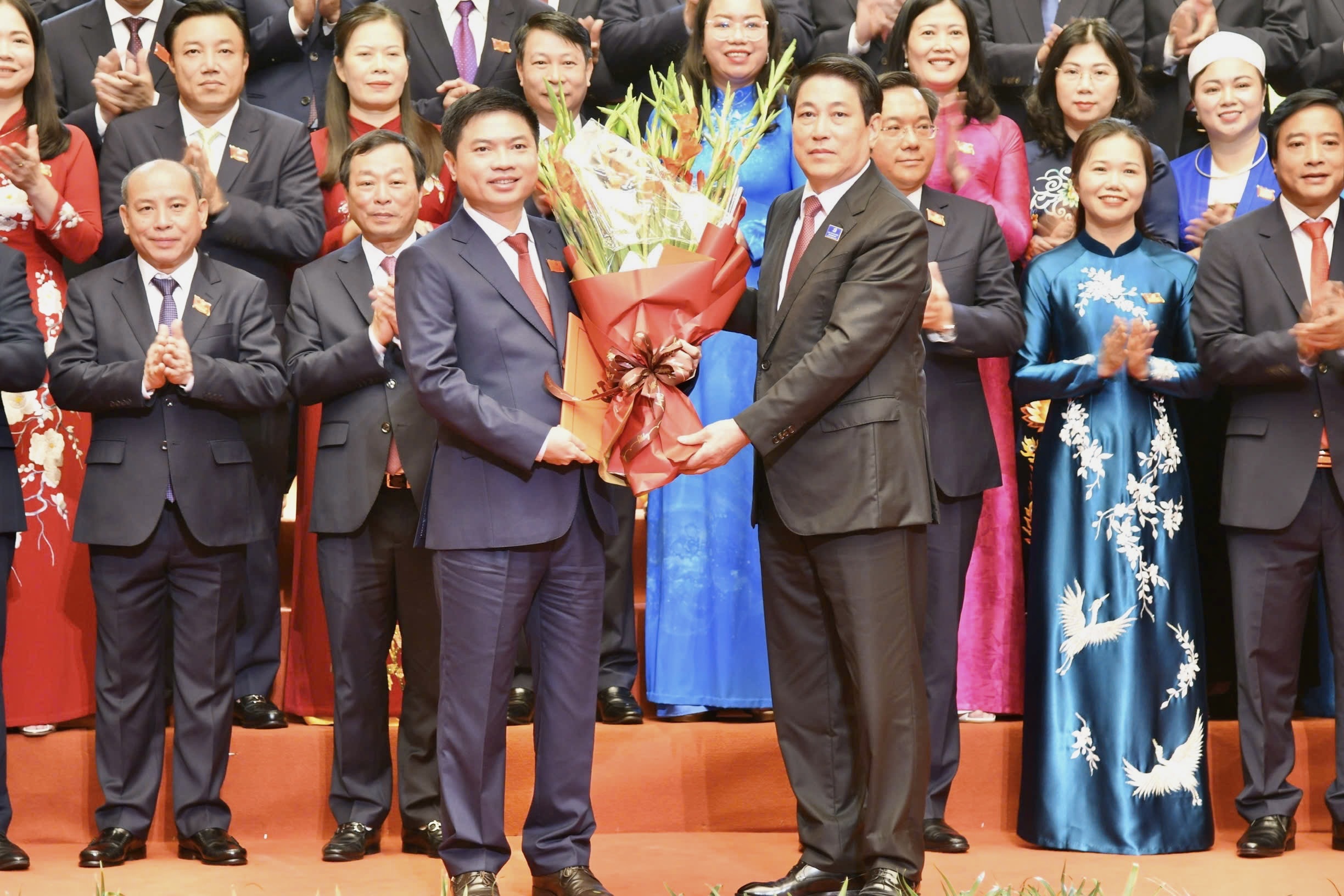 Chủ tịch nước Lương Cường: Phú Thọ phải đổi mới tư duy, nhận thức để tạo đột phá- Ảnh 4.