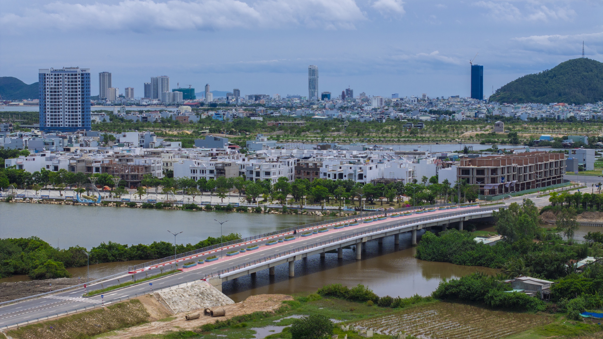 Cận cảnh hai công trình giao thông hoàn thành trước thềm Đại hội Đảng bộ tỉnh Gia Lai- Ảnh 4.