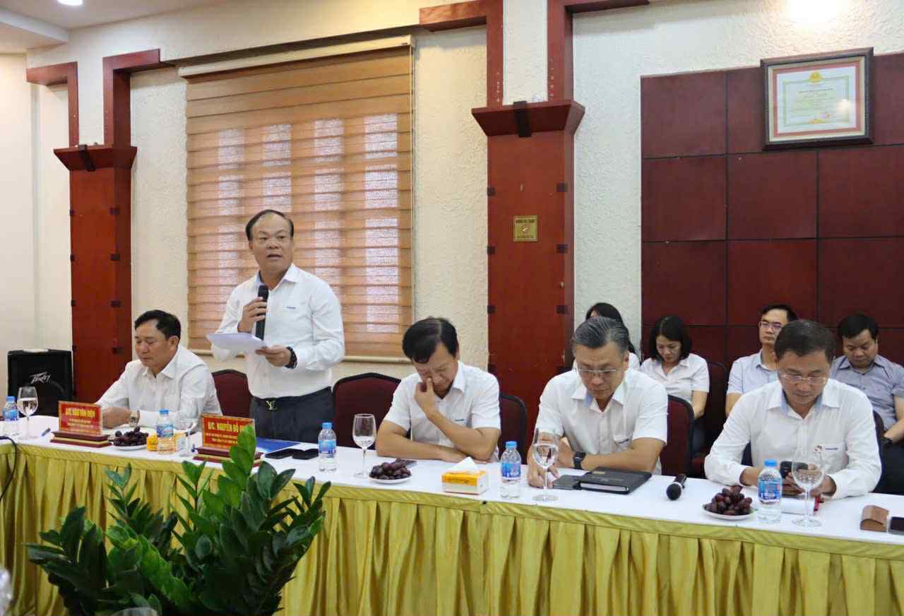Bộ trưởng Trần Hồng Minh: Hancorp cần khẳng định vai trò doanh nghiệp đầu ngành Xây dựng- Ảnh 3. Bộ trưởng Trần Hồng Minh: Hancorp cần khẳng định vai trò doanh nghiệp đầu ngành Xây dựng- Ảnh 3.