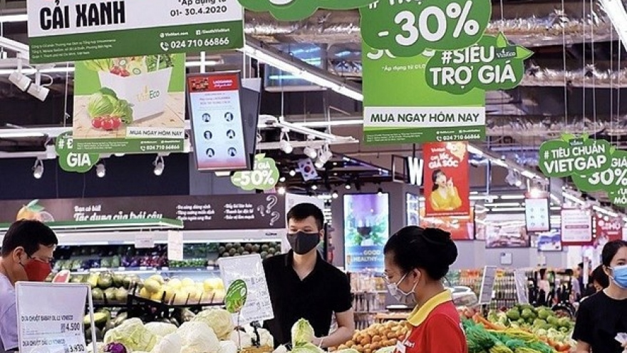 Dốc toàn lực kích cầu thị trường với Vietnam Grand Sale 2025- Ảnh 1. english.vov.vn/en/econom...