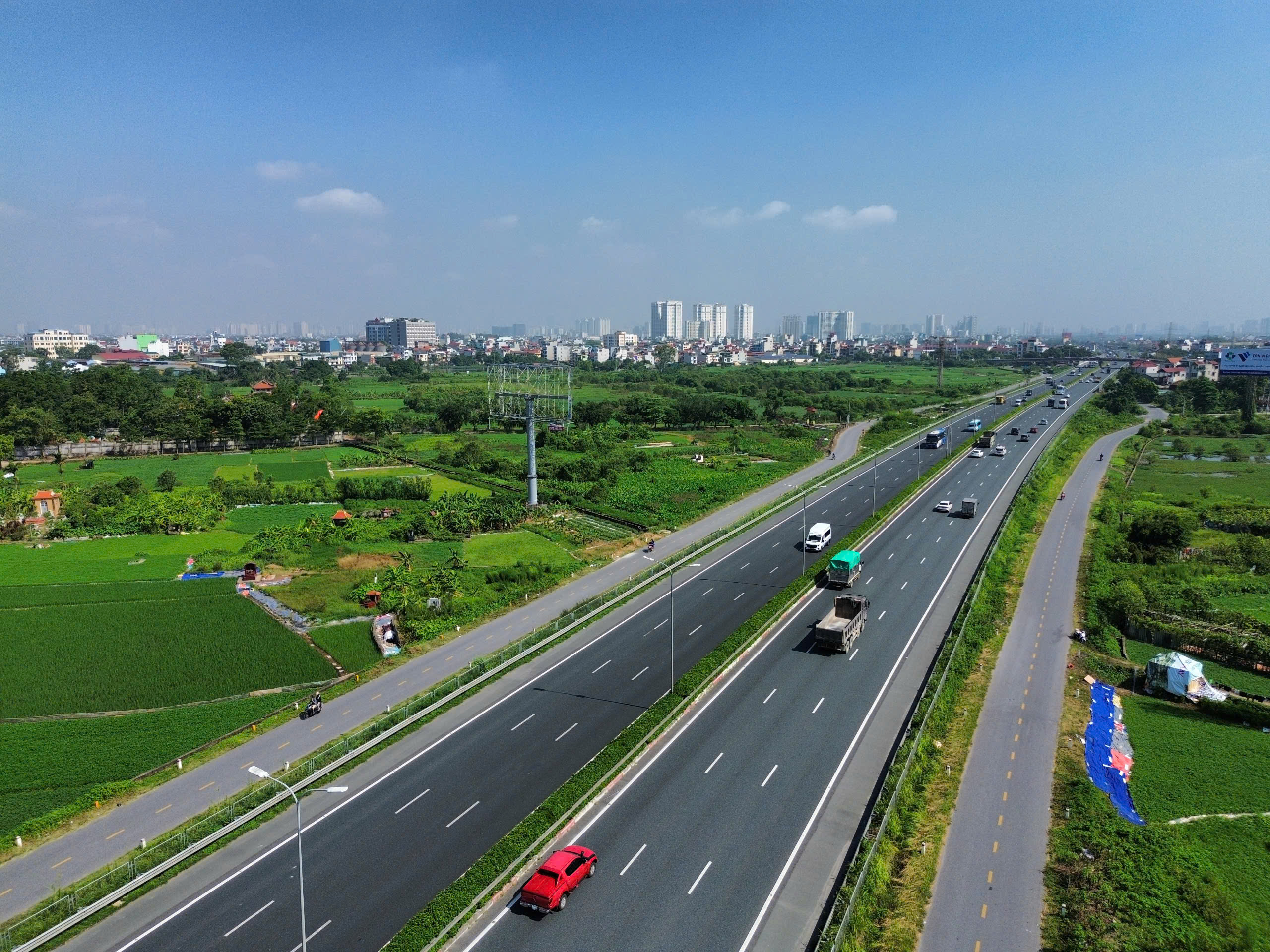 Hà Nội: Đề xuất phân làn, phân luồng đại lộ Thăng Long và đường Võ Nguyên Giáp- Ảnh 2. Hà Nội: Đề xuất phân làn, phân luồng đại lộ Thăng Long và đường Võ Nguyên Giáp- Ảnh 2.