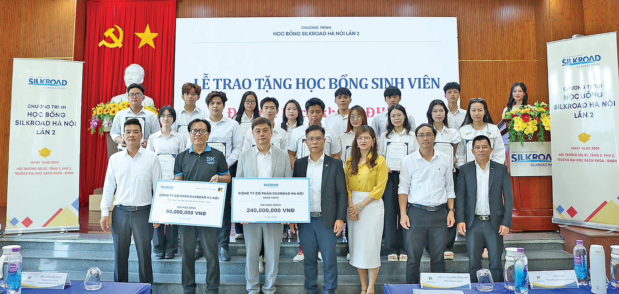 Tặng học bổng cho sinh viên - SILKROAD lan tỏa giá trị nhân văn- Ảnh 2. Tặng học bổng cho sinh viên - SILKROAD lan tỏa giá trị nhân văn- Ảnh 2.