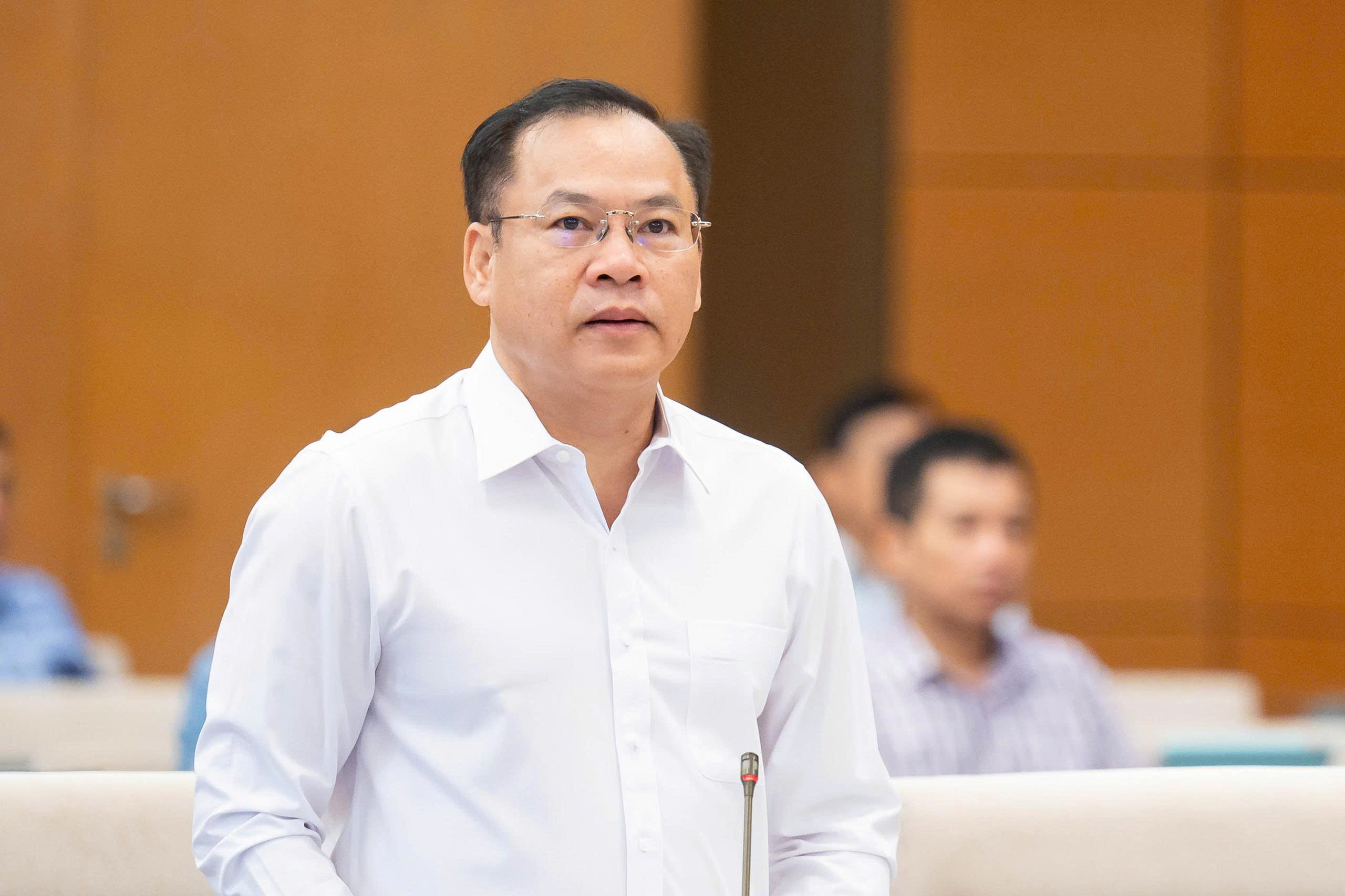 Sửa luật, khắc phục tình trạng lạm dụng yêu cầu người dân cung cấp lý lịch tư pháp- Ảnh 1.