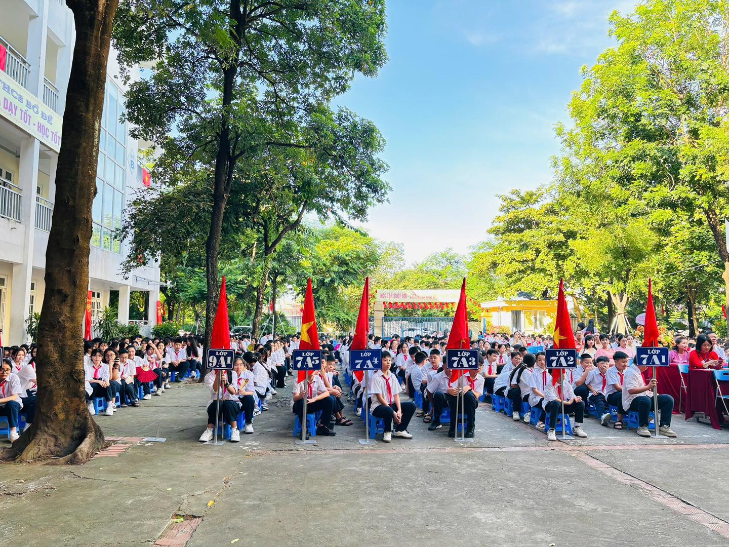 Kỷ niệm 80 năm truyền thống ngành Giáo dục và khai giảng năm học 2025–2026- Ảnh 31. Kỷ niệm 80 năm truyền thống ngành Giáo dục và khai giảng năm học 2025–2026- Ảnh 31.