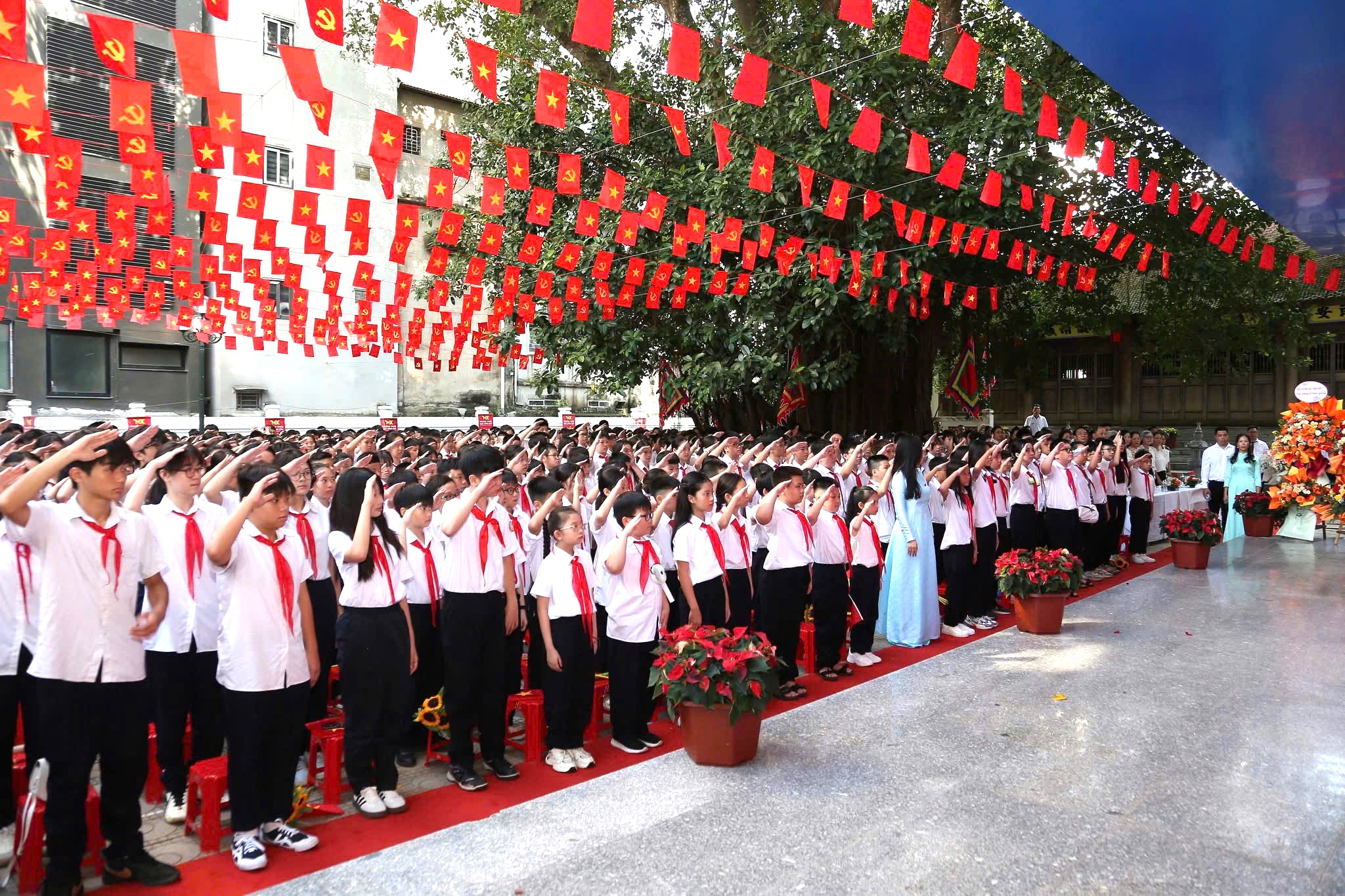 Kỷ niệm 80 năm truyền thống ngành Giáo dục và khai giảng năm học 2025–2026- Ảnh 37. Kỷ niệm 80 năm truyền thống ngành Giáo dục và khai giảng năm học 2025–2026- Ảnh 37.