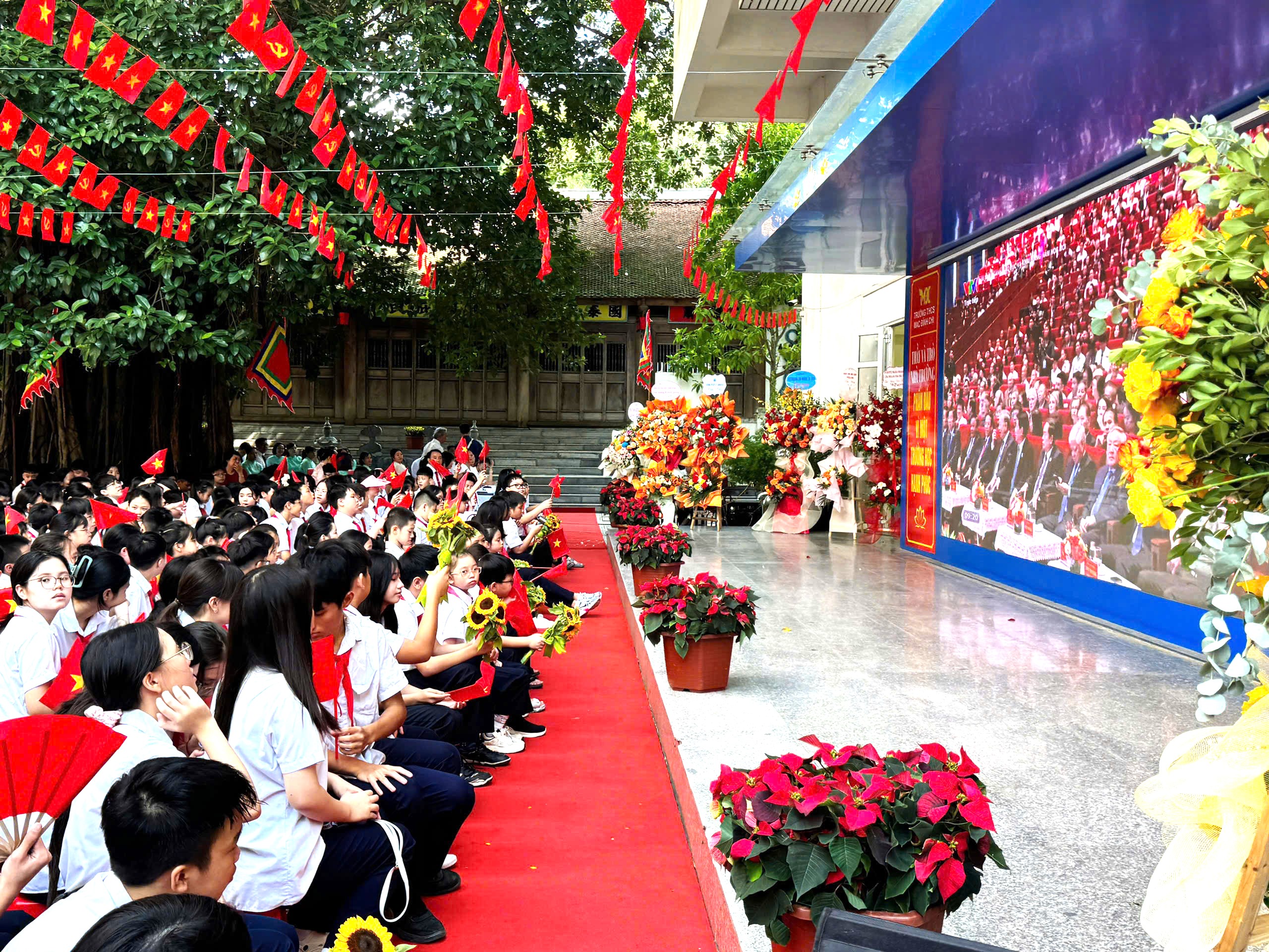 Kỷ niệm 80 năm truyền thống ngành Giáo dục và khai giảng năm học 2025–2026- Ảnh 39. Kỷ niệm 80 năm truyền thống ngành Giáo dục và khai giảng năm học 2025–2026- Ảnh 39.