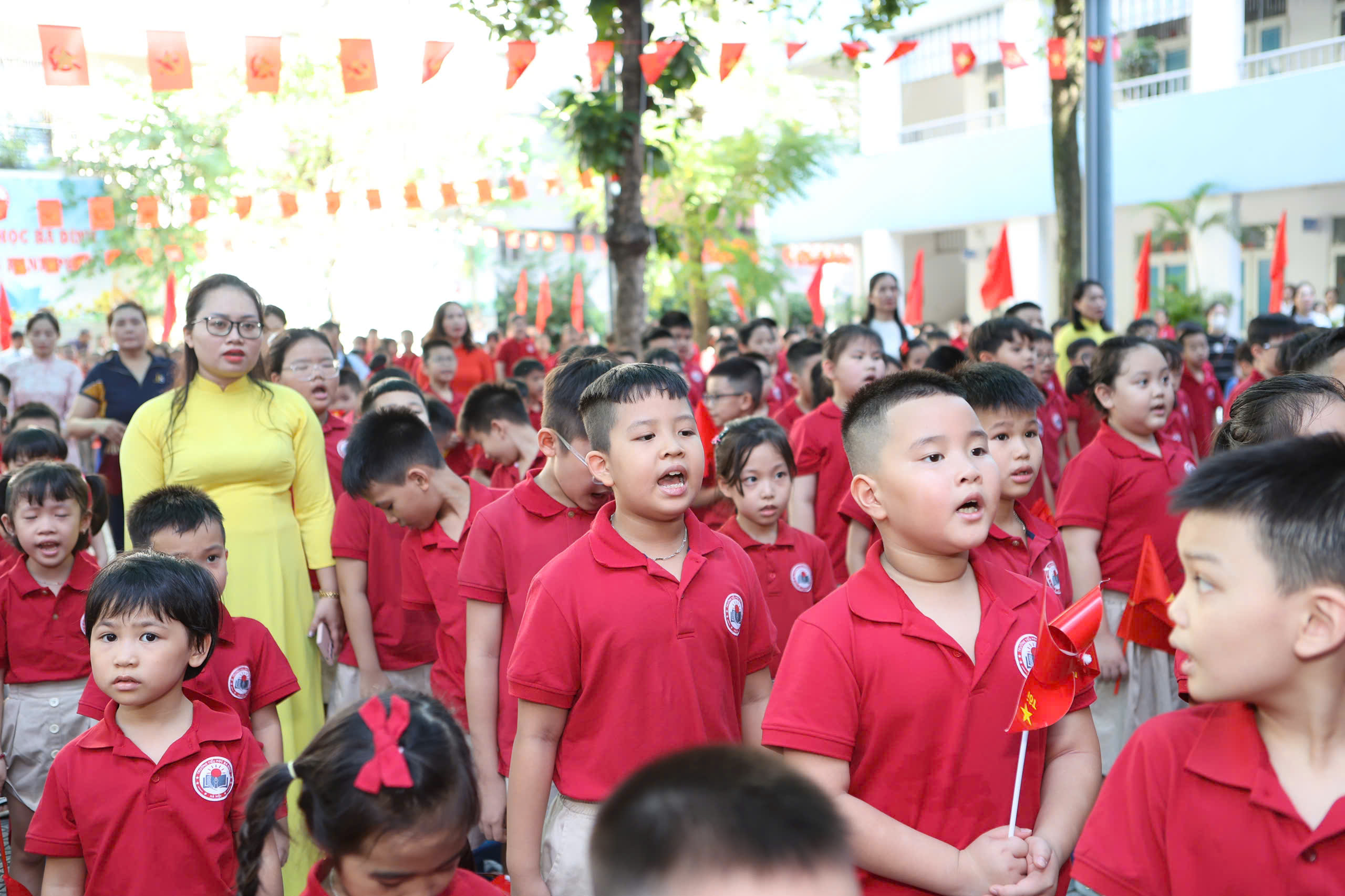 Kỷ niệm 80 năm truyền thống ngành Giáo dục và khai giảng năm học 2025–2026- Ảnh 5. Kỷ niệm 80 năm truyền thống ngành Giáo dục và khai giảng năm học 2025–2026- Ảnh 5.