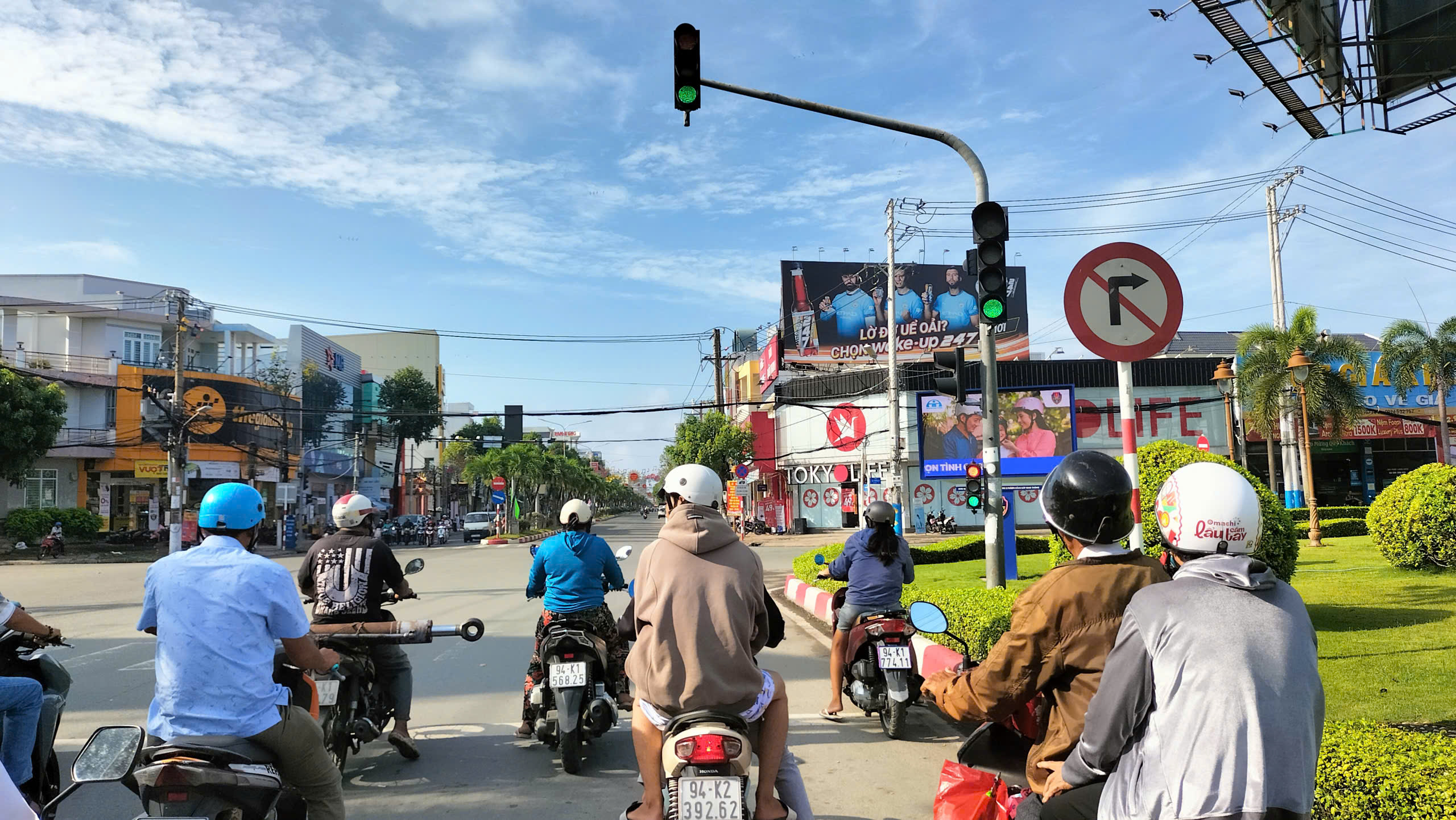 Cà Mau: Đảm bảo an toàn giao thông tại các địa bàn có đông khách du lịch- Ảnh 1.