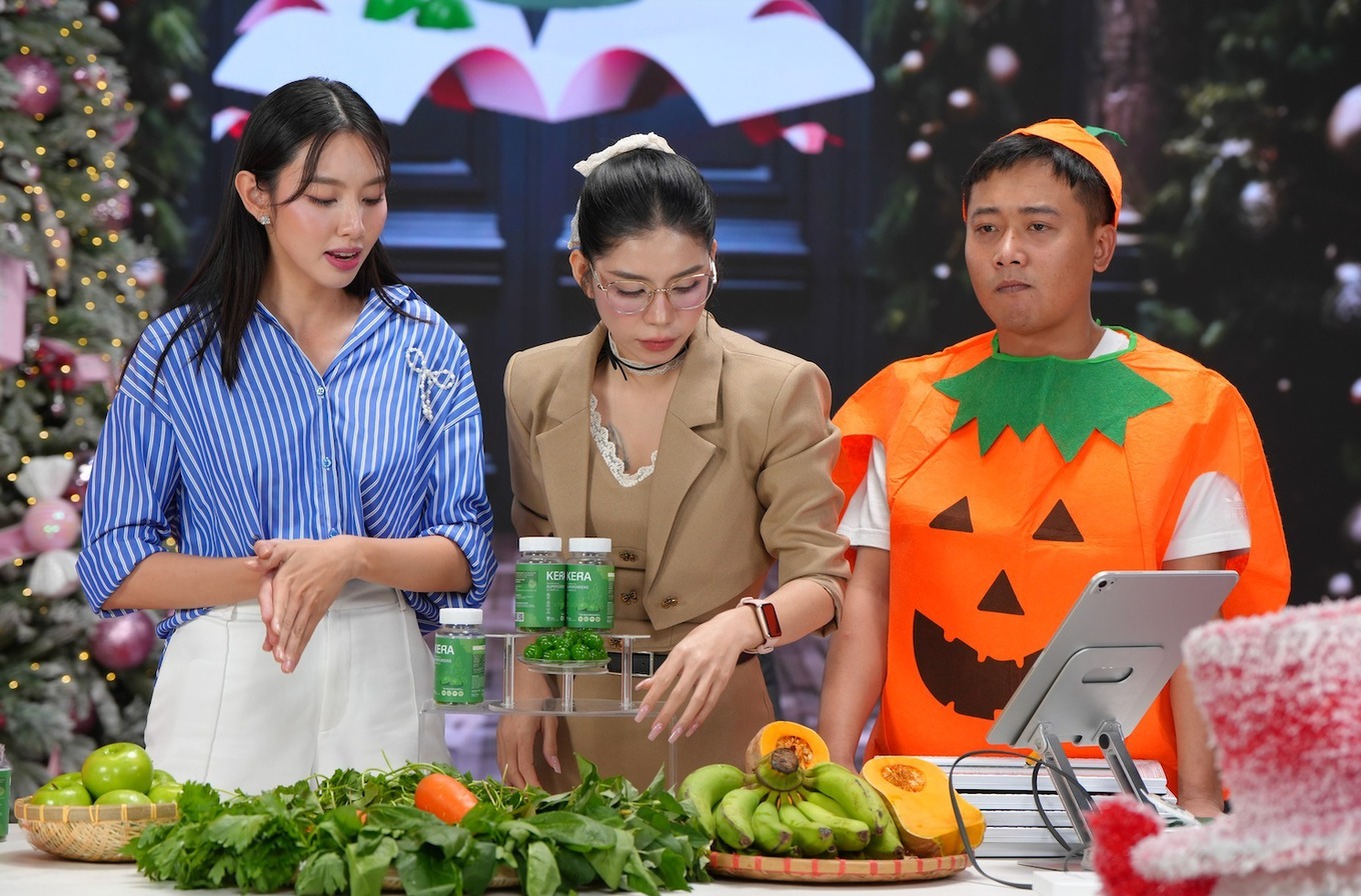 Vụ kẹo Kera: Hoa hậu Thùy Tiên, Quang Linh Vlogs đã nộp khắc phục bao nhiêu tiền?- Ảnh 1. Vụ kẹo Kera: Hoa hậu Thùy Tiên, Quang Linh Vlogs đã nộp khắc phục bao nhiêu tiền?- Ảnh 1.