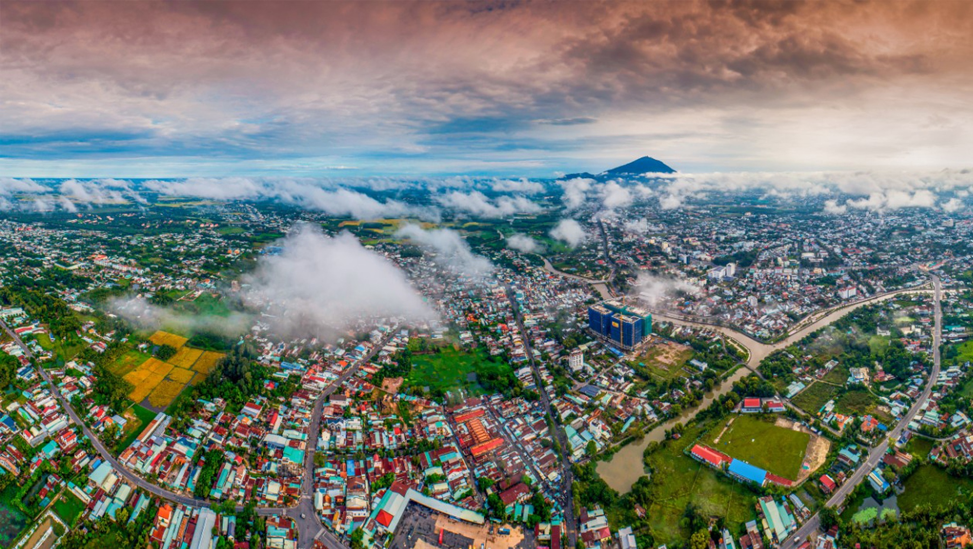 Tây Ninh dồn lực cho hạ tầng giao thông, Vinhomes Green City hóa “điểm hẹn vàng” dòng vốn- Ảnh 1. Tây Ninh dồn lực cho hạ tầng giao thông, Vinhomes Green City hóa “điểm hẹn vàng” dòng vốn- Ảnh 1.