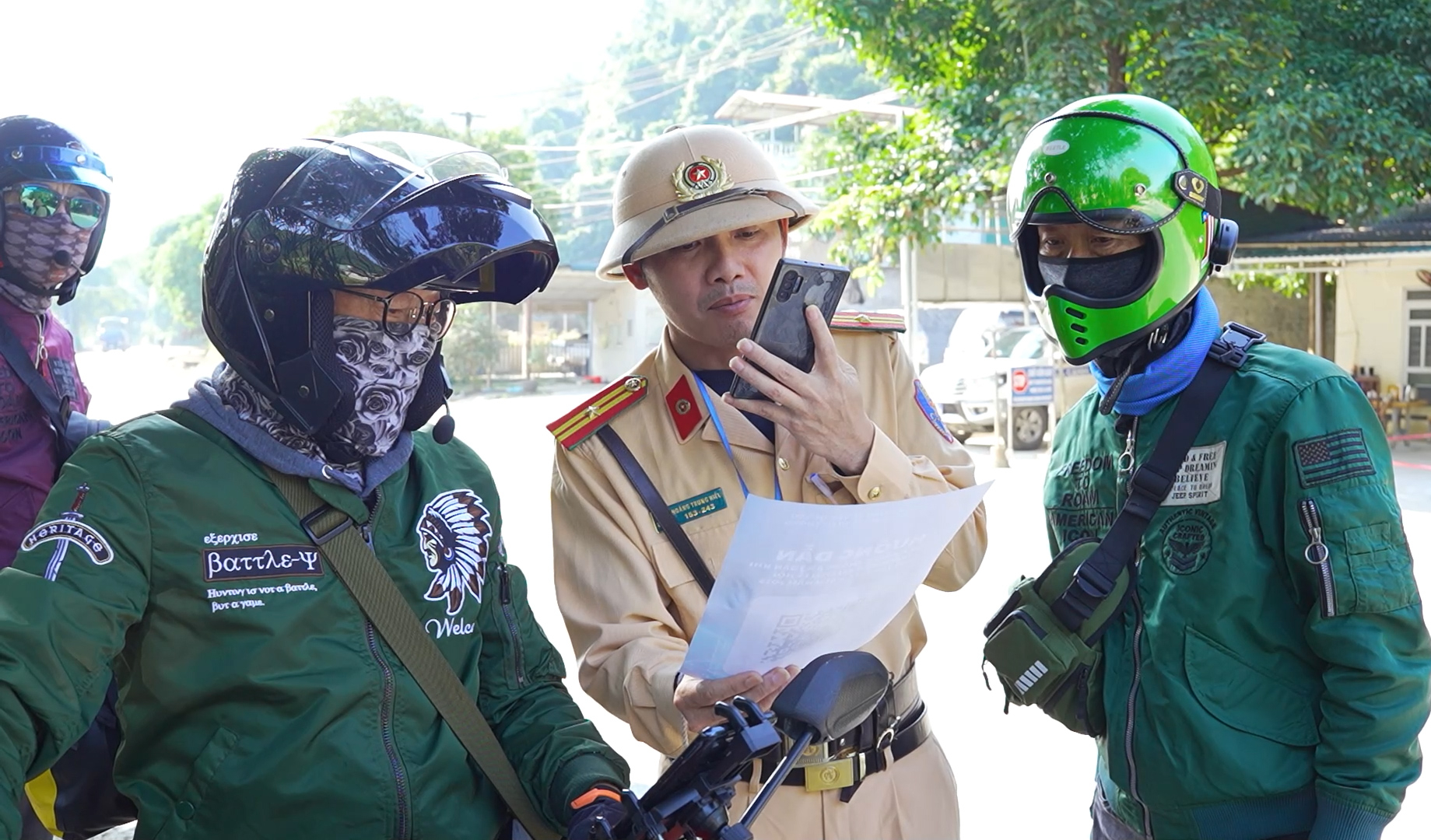 Tuy&ecirc;n Quang tăng cường giải ph&aacute;p k&eacute;o giảm tai nạn giao th&ocirc;ng cả ba ti&ecirc;u ch&iacute;- Ảnh 1.