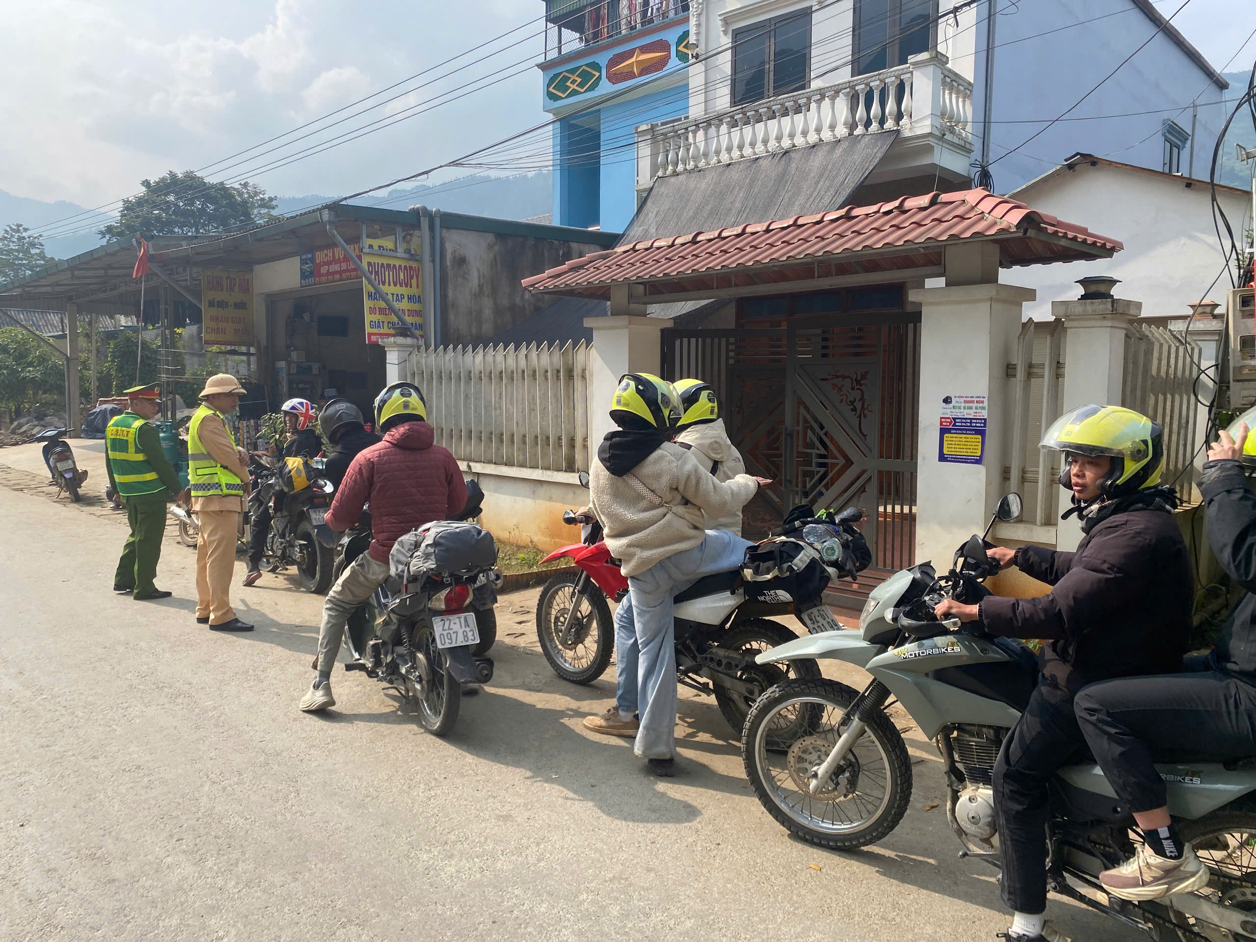 Tuy&ecirc;n Quang tăng cường giải ph&aacute;p k&eacute;o giảm tai nạn giao th&ocirc;ng cả ba ti&ecirc;u ch&iacute;- Ảnh 3.