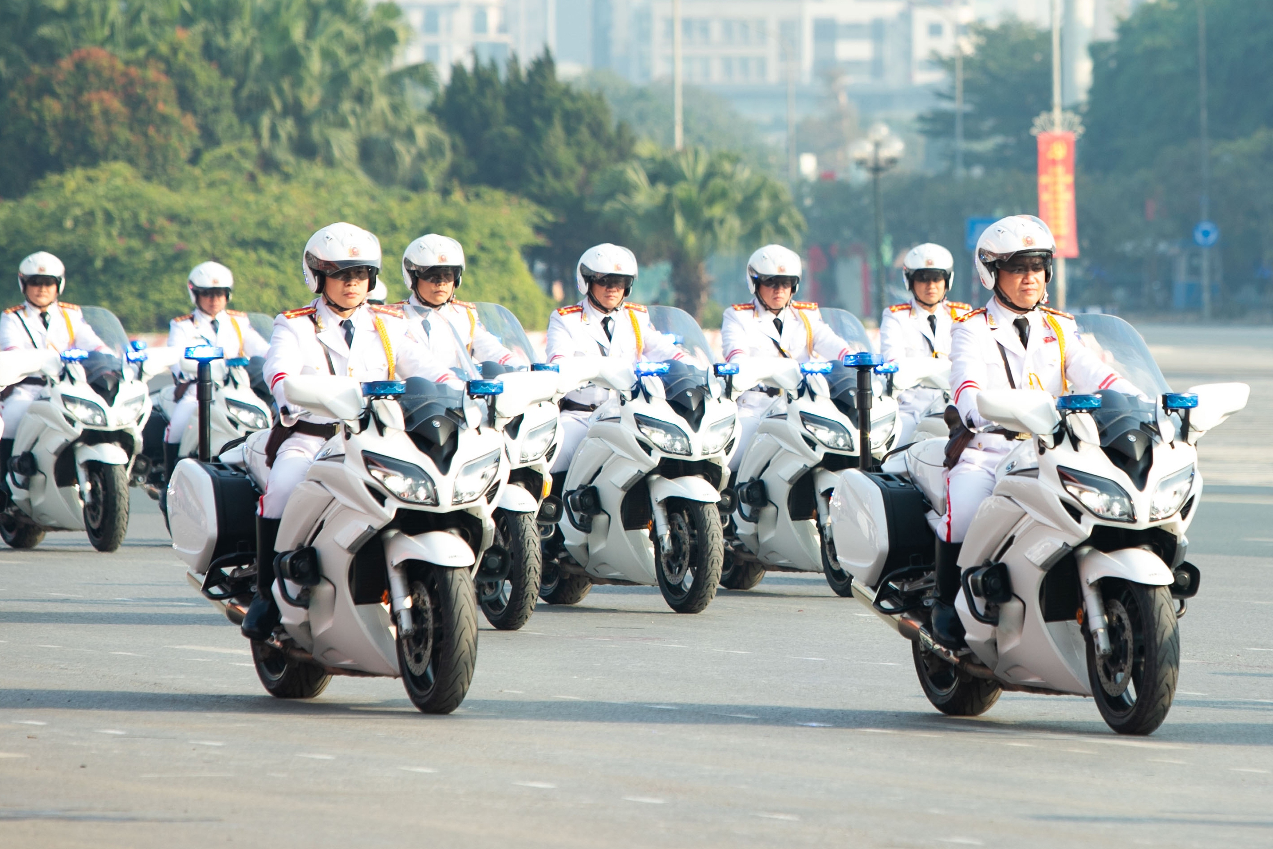 Công an trình diễn sức mạnh, phương tiện hiện đại tại lễ xuất quân bảo vệ Đại hội Đảng- Ảnh 6. Công an trình diễn sức mạnh, phương tiện hiện đại tại lễ xuất quân bảo vệ Đại hội Đảng- Ảnh 6.