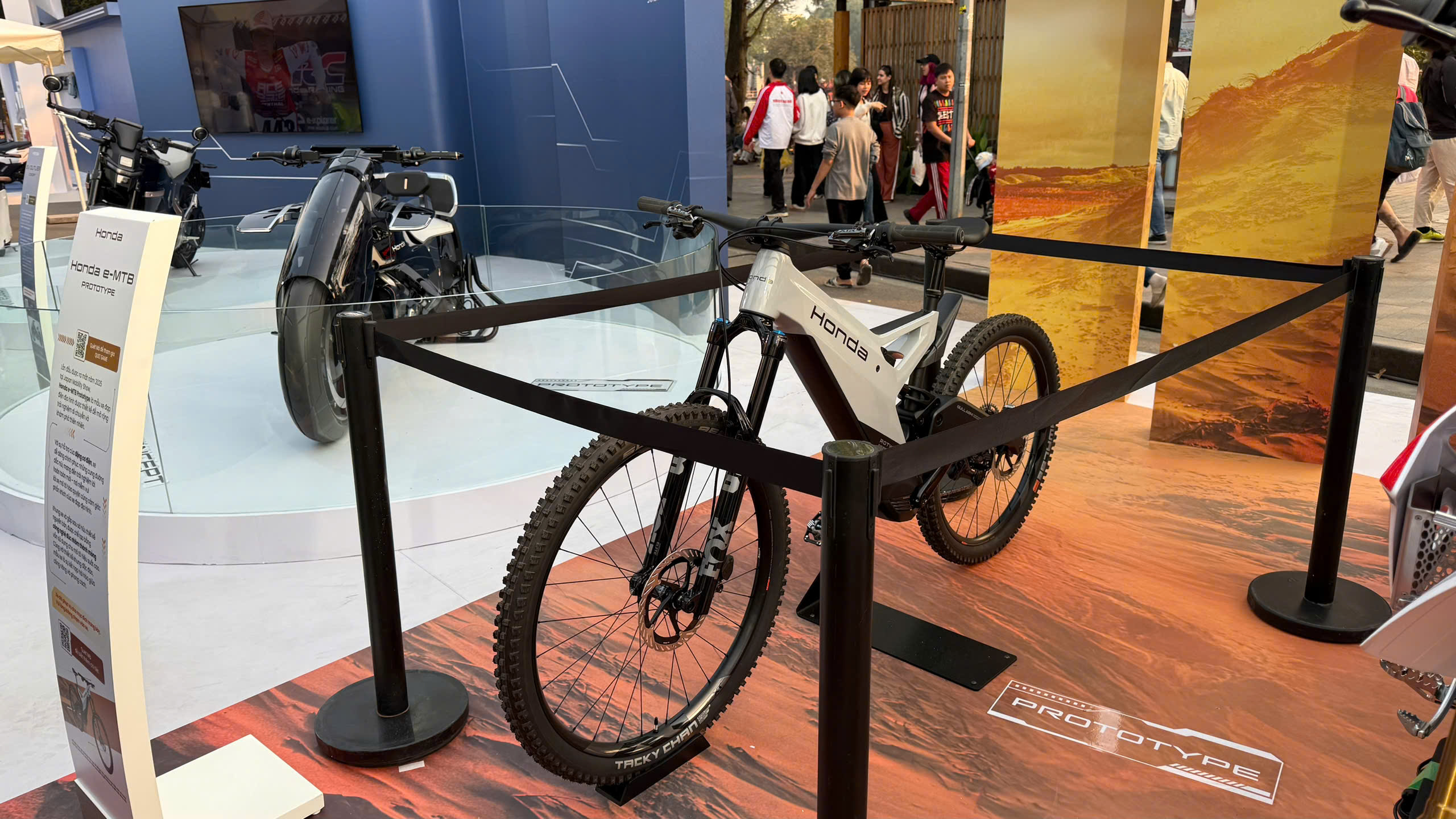 Loạt xe điện độc lạ lần đầu xuất hiện tại Việt Nam- Ảnh 7. Loạt xe điện độc lạ lần đầu xuất hiện tại Việt Nam- Ảnh 7.