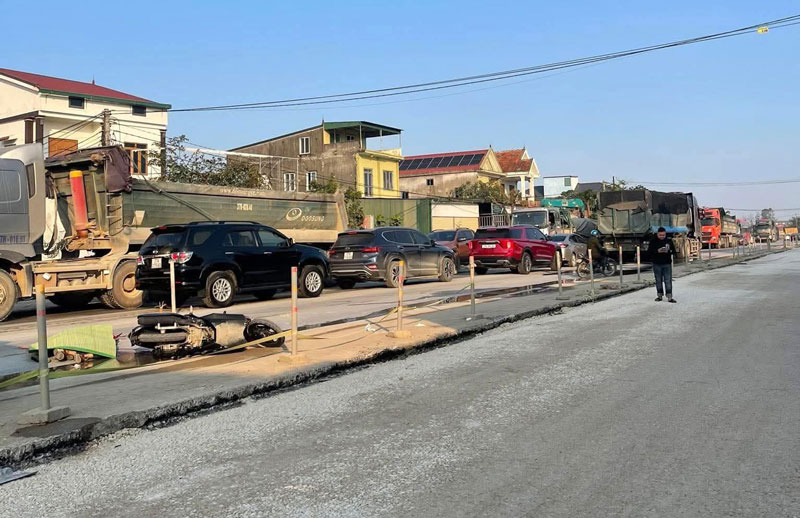 Hiện trường vụ tai nạn khiến hai b&agrave; ch&aacute;u tử vong.