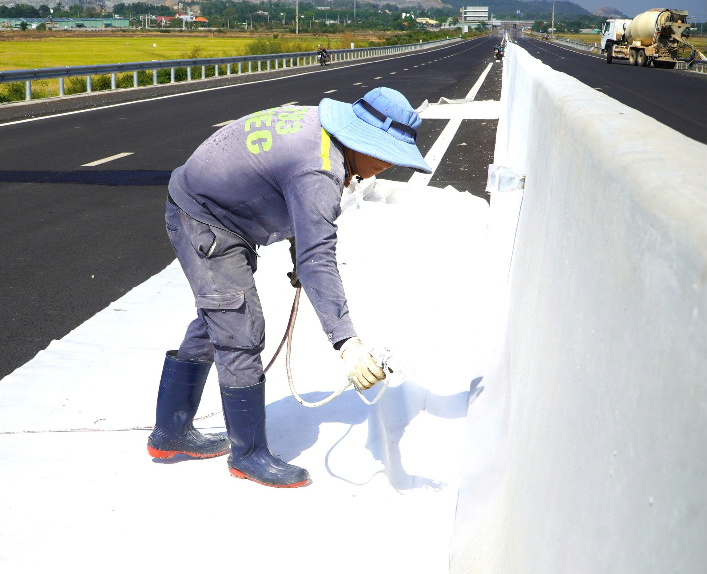 Đua nước r&uacute;t để kịp th&ocirc;ng xe 35km cao tốc Bi&ecirc;n H&ograve;a - Vũng T&agrave;u trước Tết- Ảnh 18.