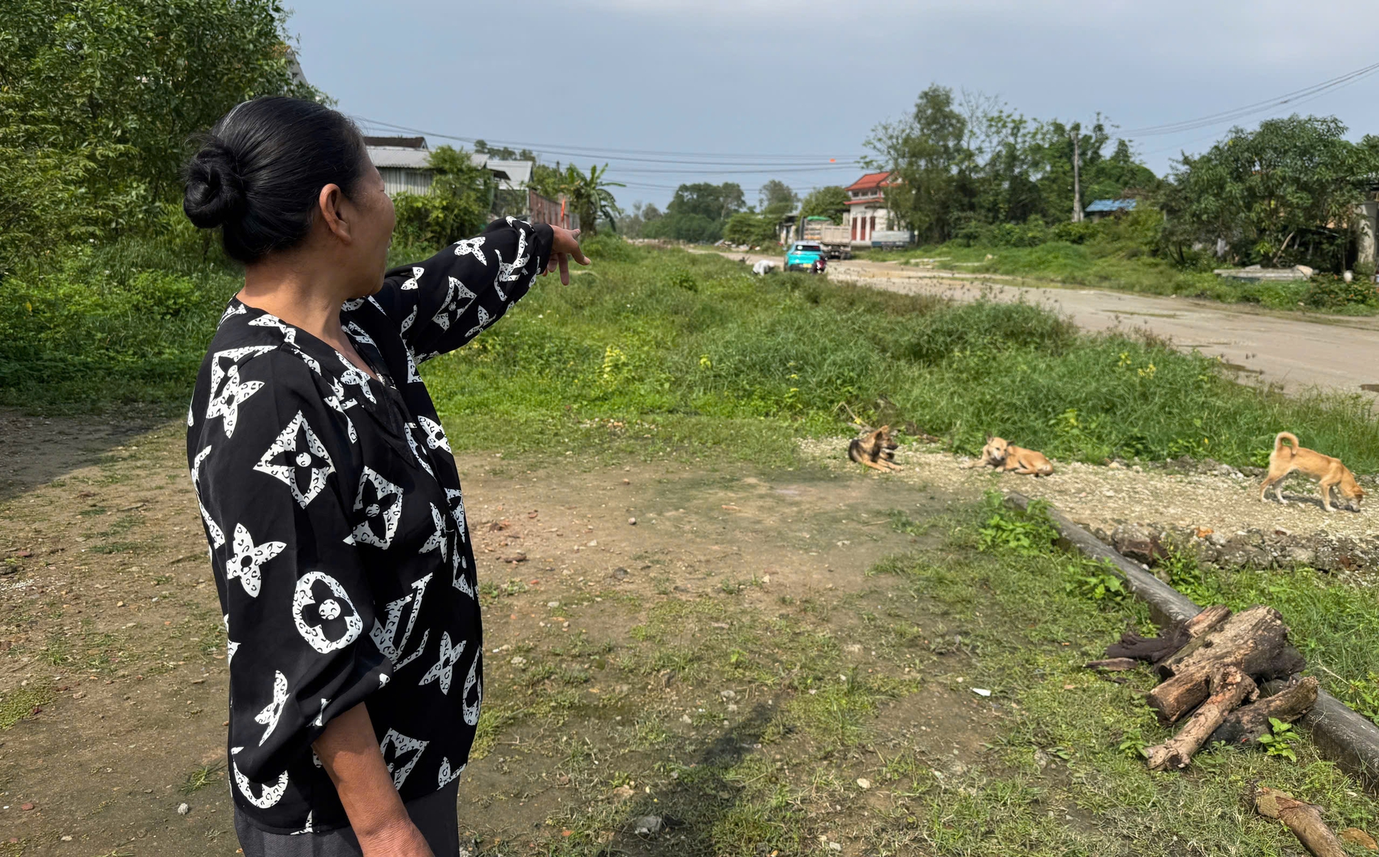 Ngổn ngang c&ocirc;ng trường dự &aacute;n đường 1.100 tỷ đồng ở Huế- Ảnh 8.