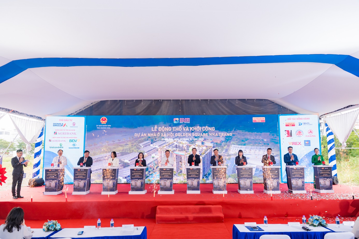 Agribank gi&uacute;p hậu phương qu&acirc;n đội v&agrave; người lao động an cư lạc nghiệp- Ảnh 1.