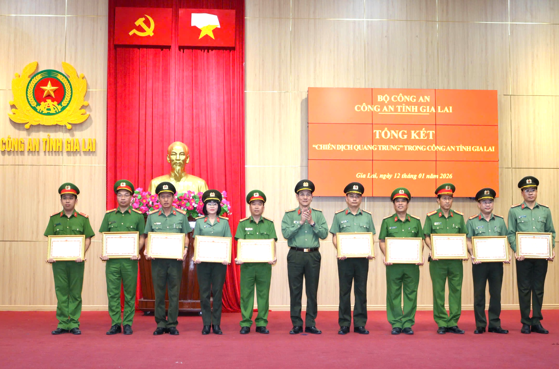 Chiến dịch Quang Trung: Lan tỏa tinh thần &ldquo;v&igrave; nh&acirc;n d&acirc;n phục vụ&rdquo; của lực lượng c&ocirc;ng an- Ảnh 5.