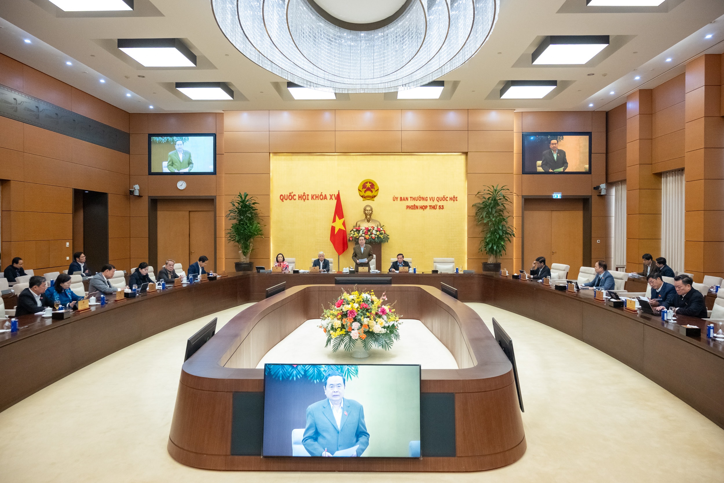 Cho ph&eacute;p tăng gần gấp 3 lần số lượng kiểm s&aacute;t vi&ecirc;n cao cấp- Ảnh 2.