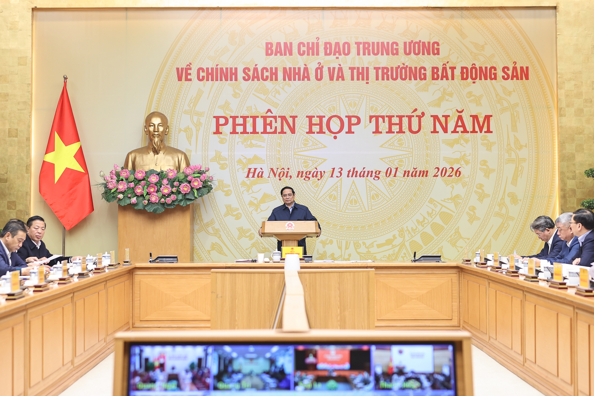 Thủ tướng: Bảo đảm quyền tiếp cận b&igrave;nh đẳng về nh&agrave; ở của mỗi người d&acirc;n- Ảnh 5.