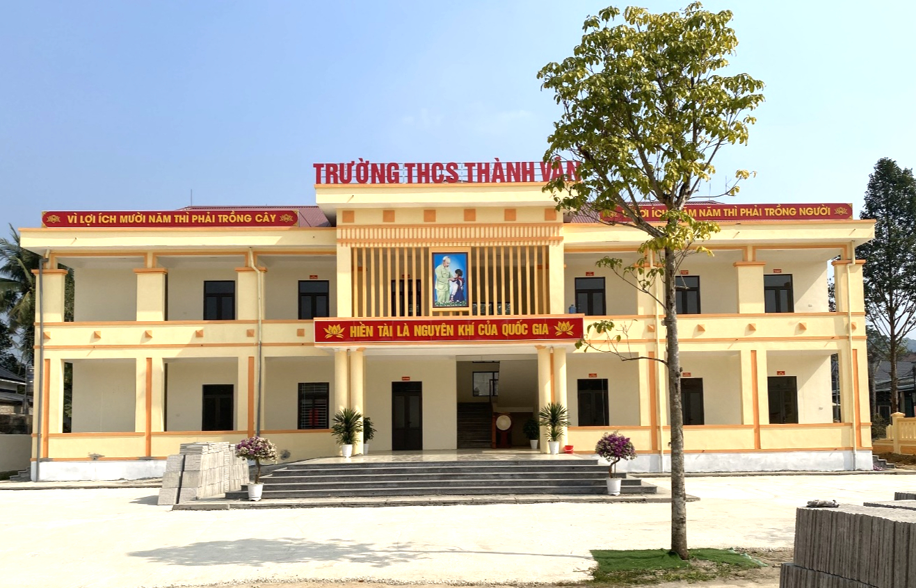 Đẩy nhanh tiến độ c&aacute;c dự &aacute;n trường học ở miền n&uacute;i Thanh H&oacute;a- Ảnh 1.