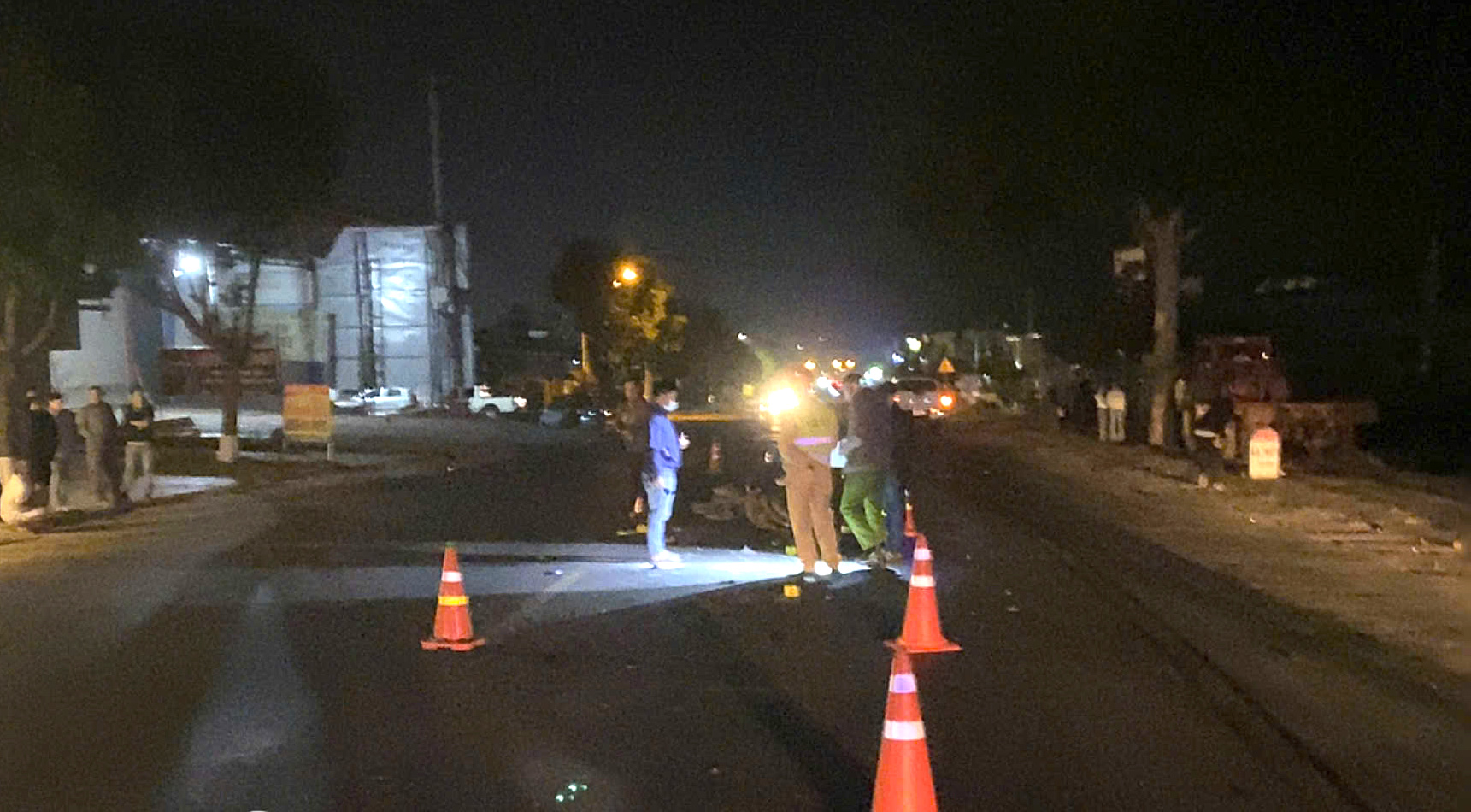 Đắk Lắk: Điều tra nguy&ecirc;n nh&acirc;n vụ tai nạn li&ecirc;n ho&agrave;n l&agrave;m một người tử vong- Ảnh 1.