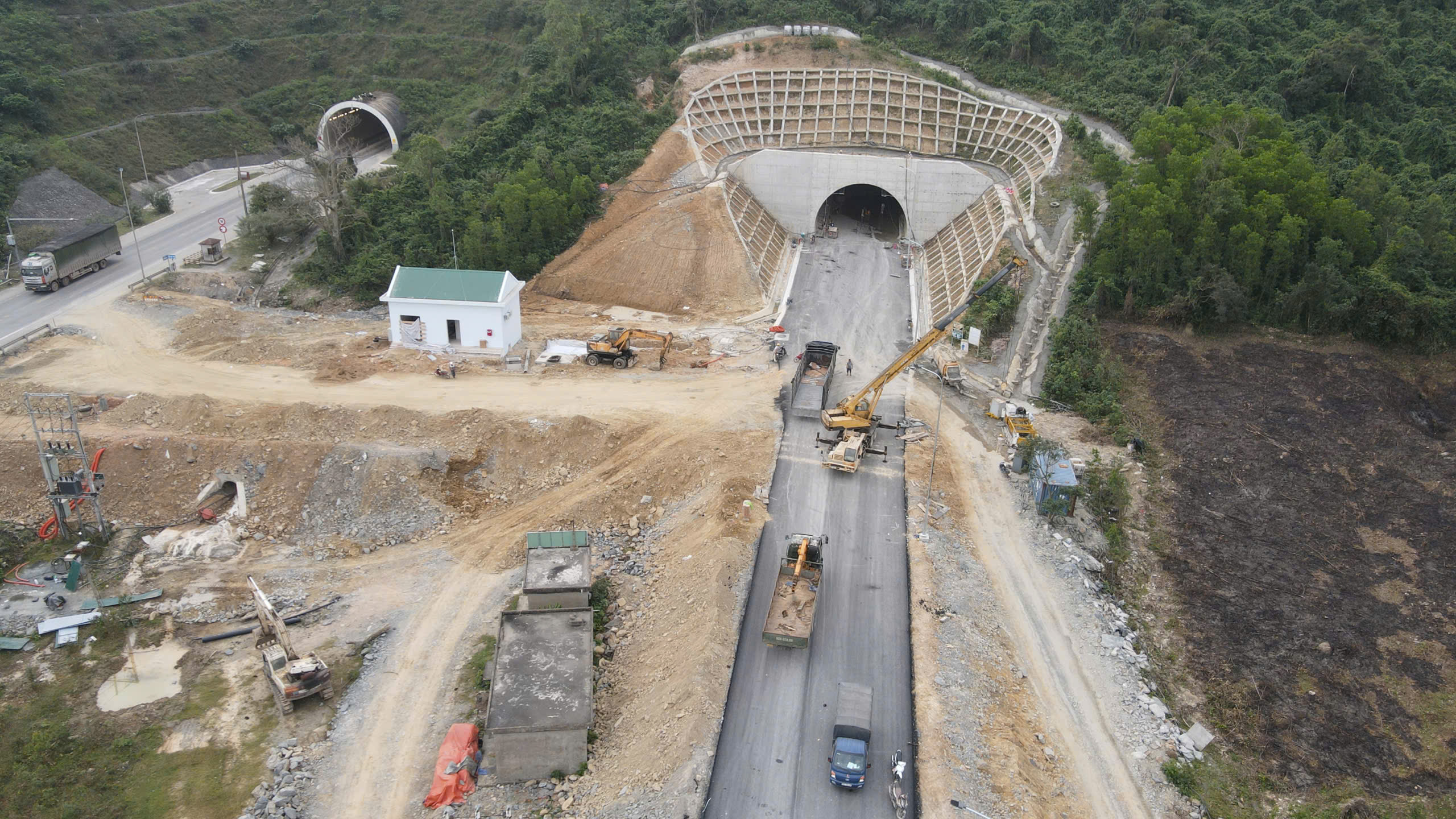 Thông xe hầm Đèo Ngang thứ hai ngay trong tháng 1- Ảnh 2. Thông xe hầm Đèo Ngang thứ hai ngay trong tháng 1- Ảnh 2.