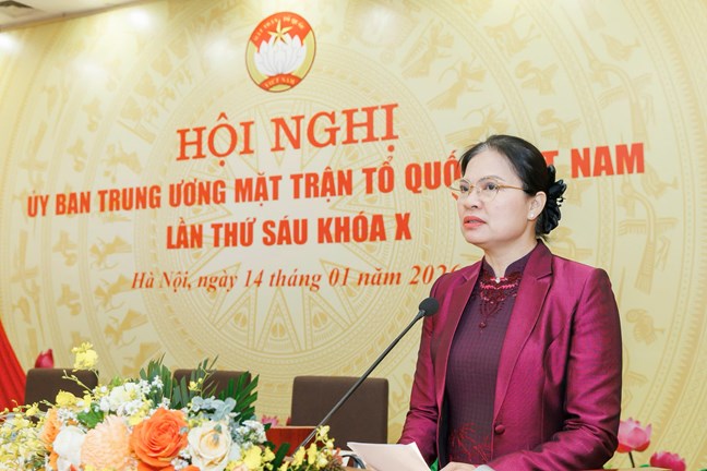 B&agrave; H&agrave; Thị Nga l&agrave;m Ph&oacute; Chủ tịch - Tổng Thư k&yacute; Ủy ban Trung ương MTTQ Việt Nam- Ảnh 2.