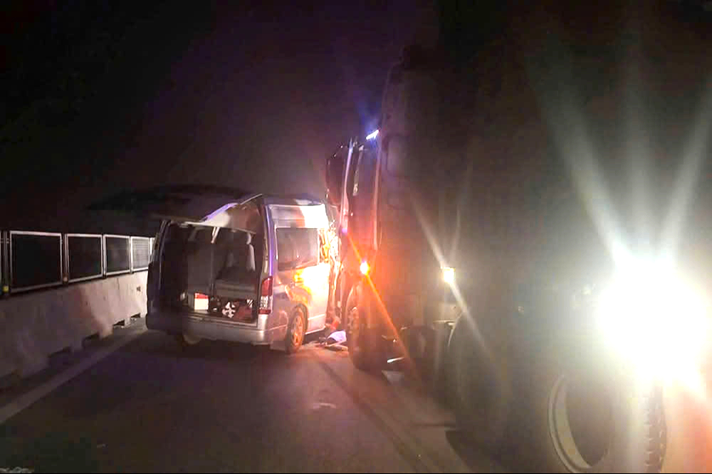 Vụ tai nạn 4 người chết tr&ecirc;n cao tốc: Chuyến xe định mệnh biến ng&agrave;y vui th&agrave;nh đại tang- Ảnh 2.