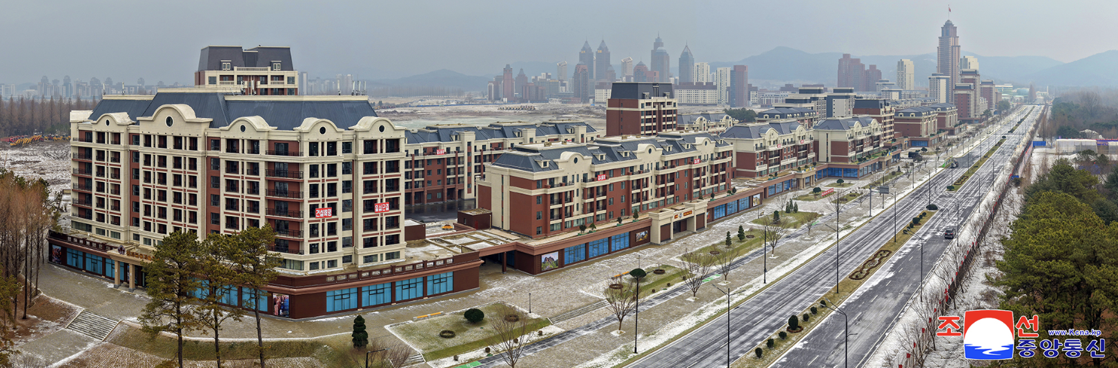 Hé lộ hình ảnh mới nhất từ khu đô thị 10.000 căn hộ sắp hoàn thành tại Bình Nhưỡng- Ảnh 11. Hé lộ hình ảnh mới nhất từ khu đô thị 10.000 căn hộ sắp hoàn thành tại Bình Nhưỡng- Ảnh 11.