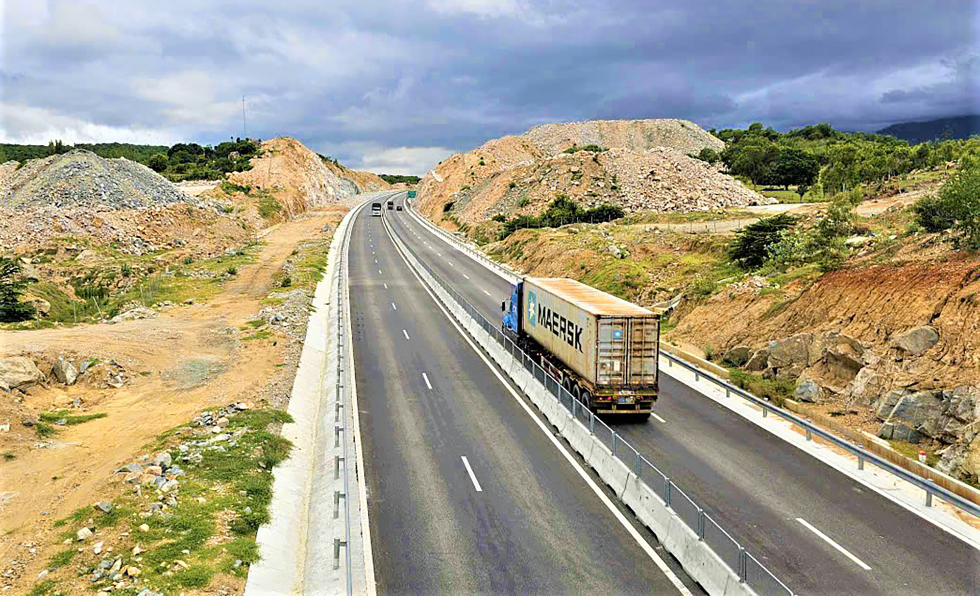 Cần g&igrave; để bỏ ho&agrave;n to&agrave;n barie thu ph&iacute; cao tốc?- Ảnh 2.