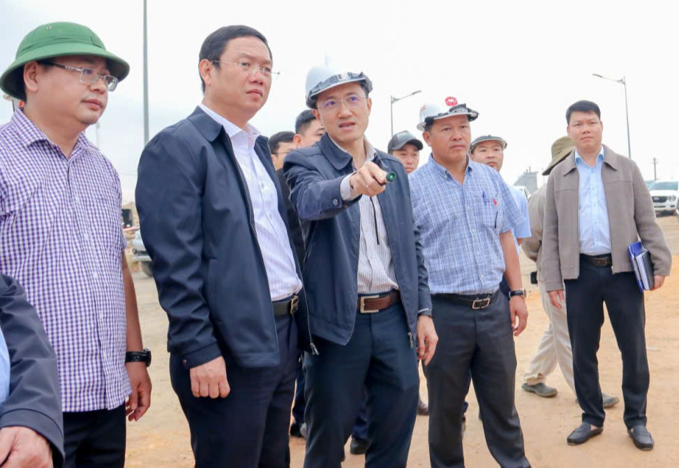 Vẫn vướng mặt bằng, dự &aacute;n Ho&agrave;ng Sa - Dốc Sỏi c&oacute; kịp th&ocirc;ng tuyến trong năm 2026?- Ảnh 3.