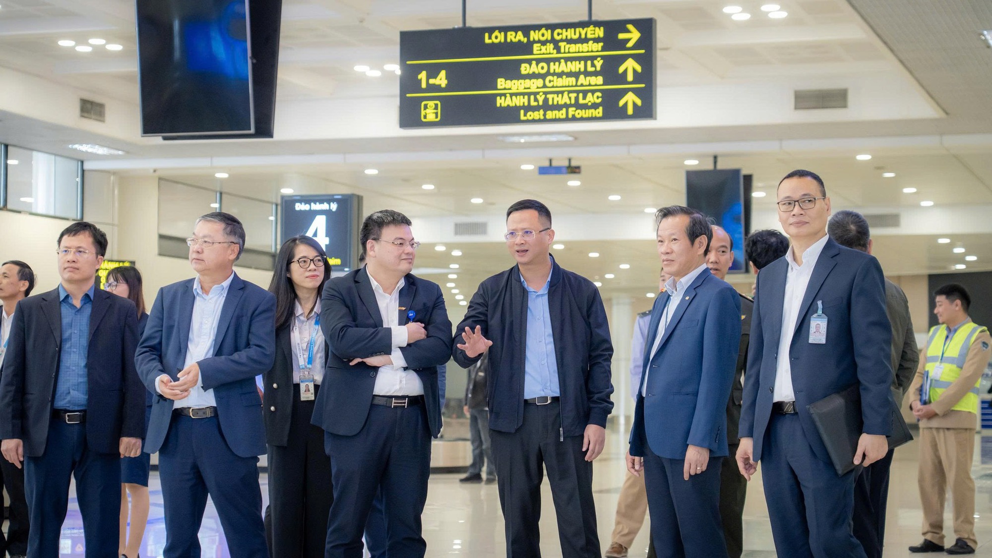 Siết an to&agrave;n, n&acirc;ng chất lượng dịch vụ h&agrave;ng kh&ocirc;ng dịp cao điểm Tết- Ảnh 1.