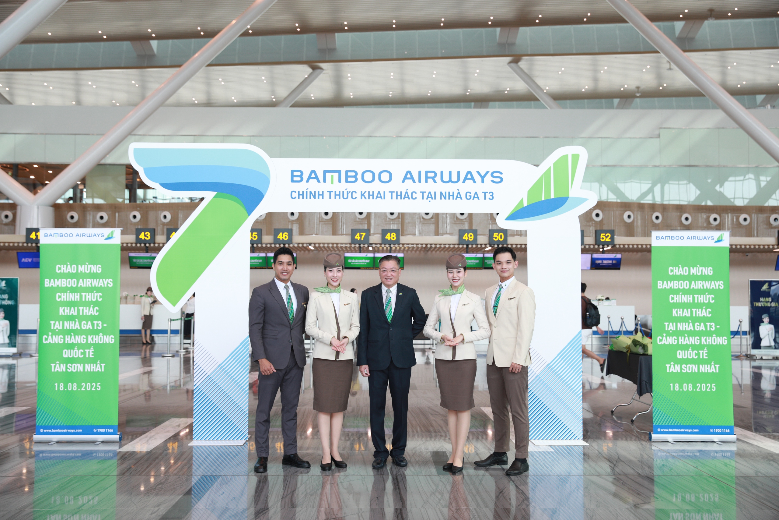 Bamboo Airways v&agrave; h&agrave;nh tr&igrave;nh 7 năm trao gửi nụ cười tr&ecirc;n bầu trời- Ảnh 1.
