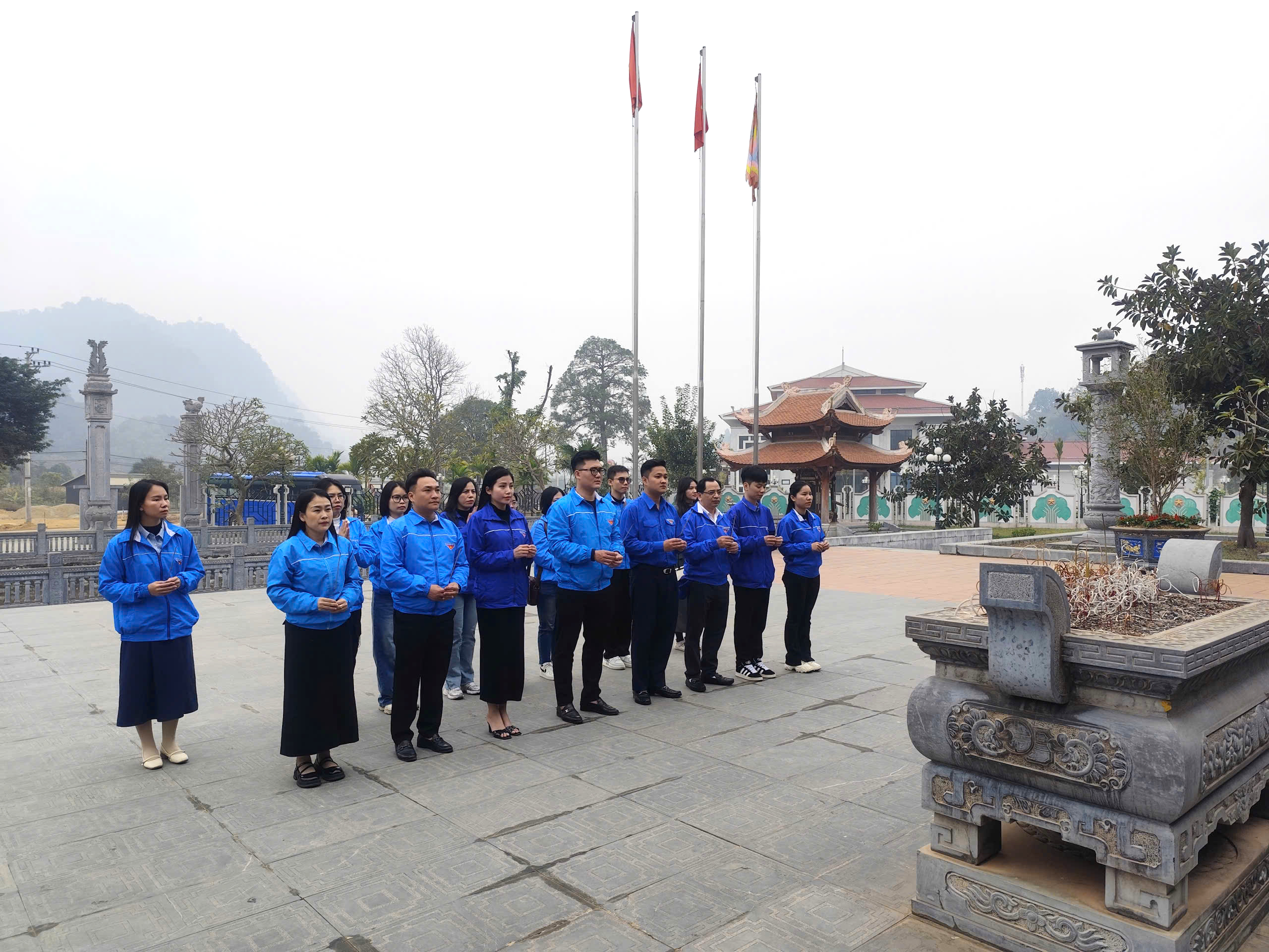 Tuổi trẻ B&aacute;o X&acirc;y dựng mang y&ecirc;u thương đến học sinh v&ugrave;ng cao Th&aacute;i Nguy&ecirc;n- Ảnh 6.