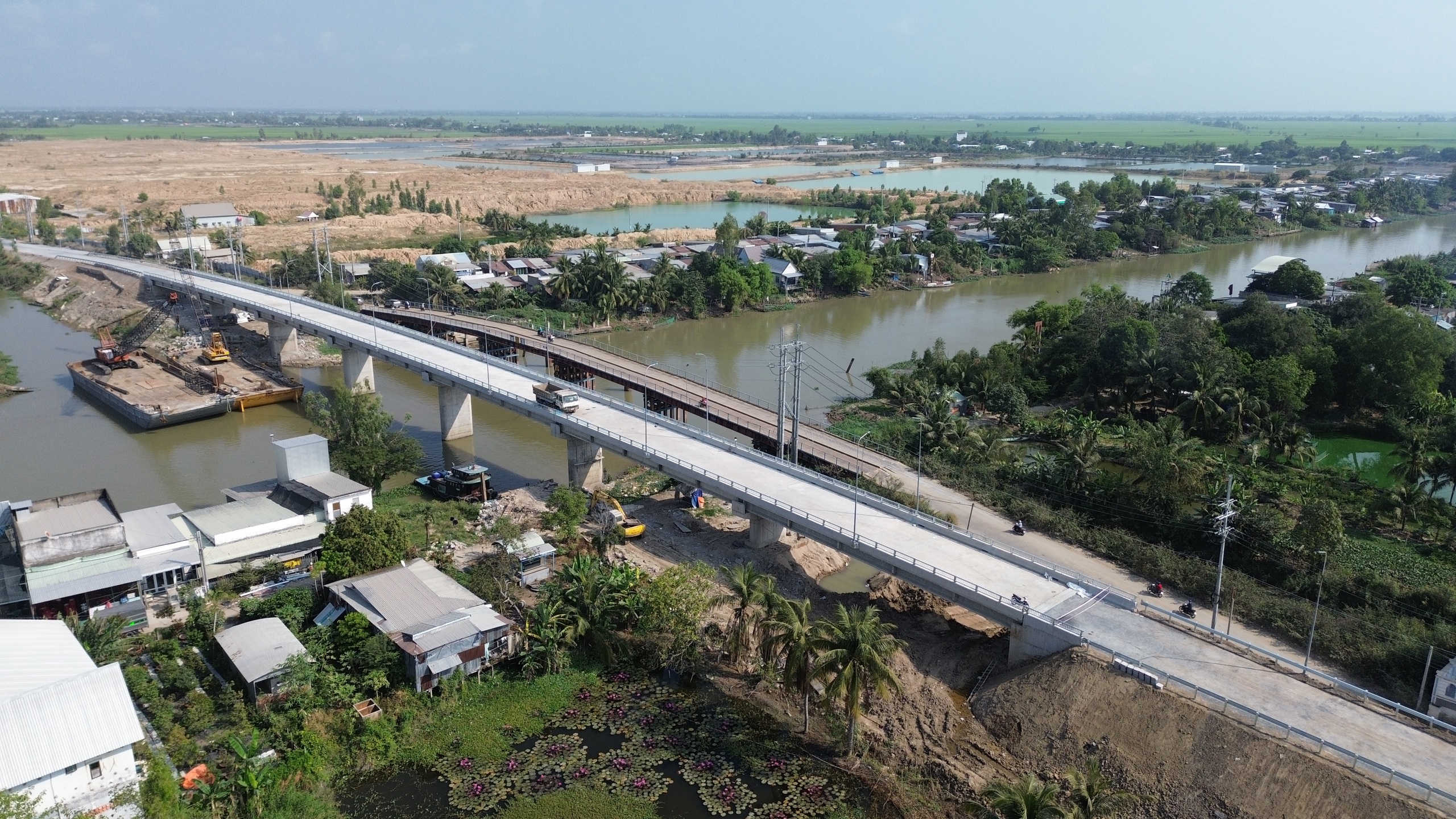 Đồng Th&aacute;p: Loạt cầu trọng điểm chuẩn bị th&ocirc;ng xe trước Tết B&iacute;nh Ngọ- Ảnh 3.